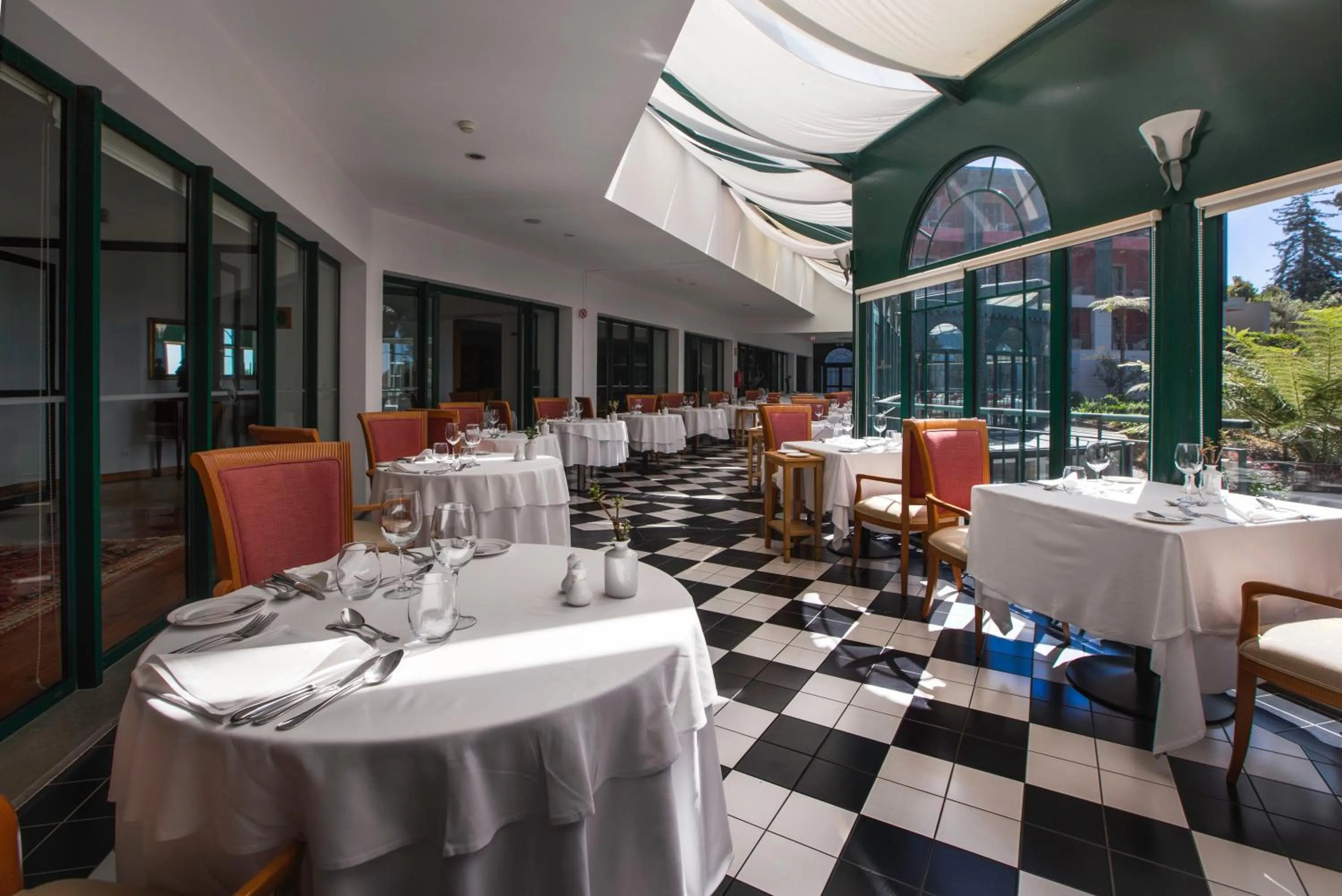 Buffet breakfast in Quinta do Monte