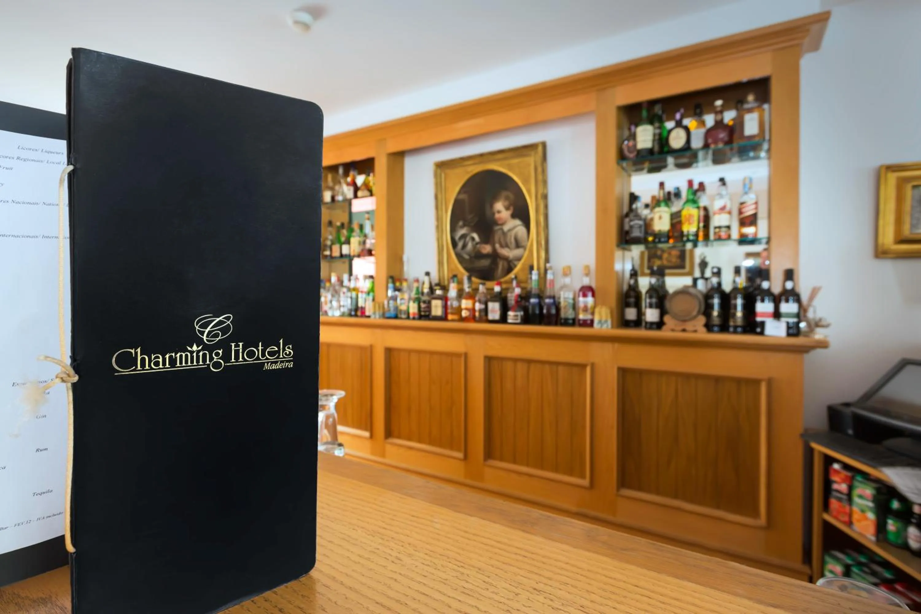 Restaurant/places to eat in Quinta do Monte