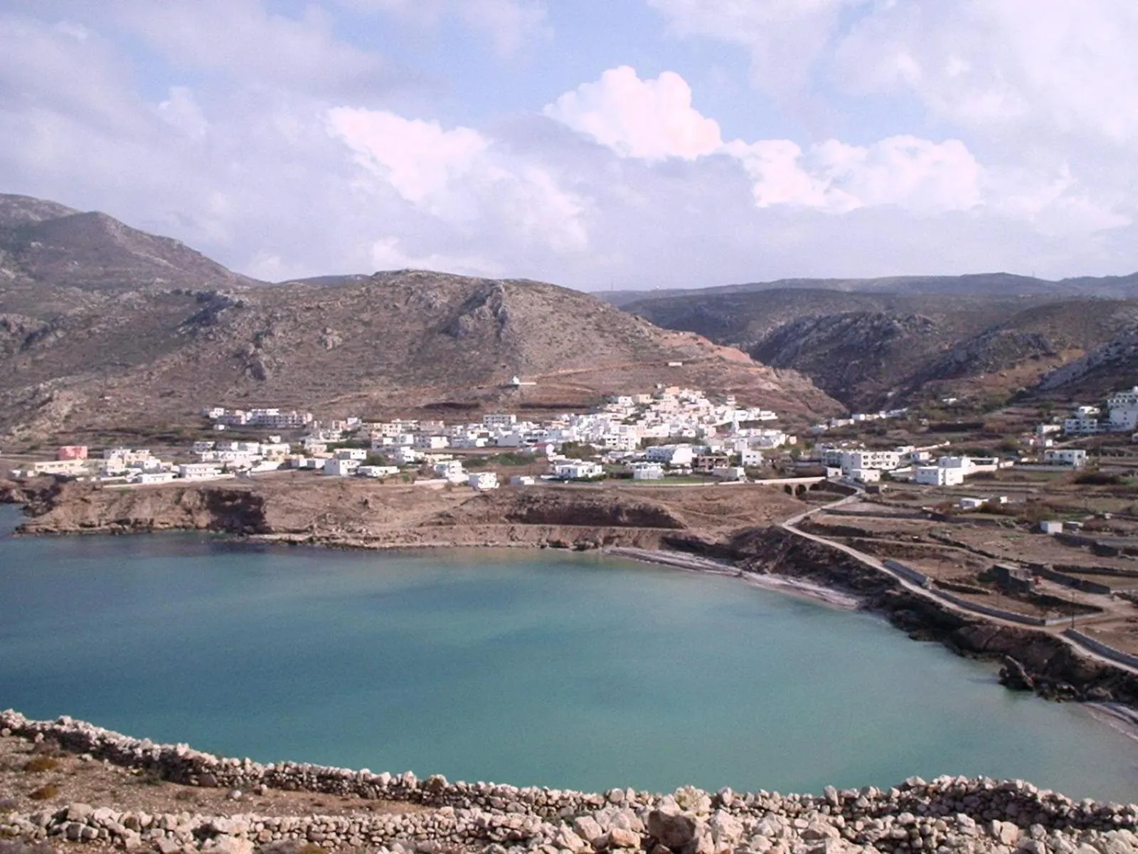 Golden Sun Apartments