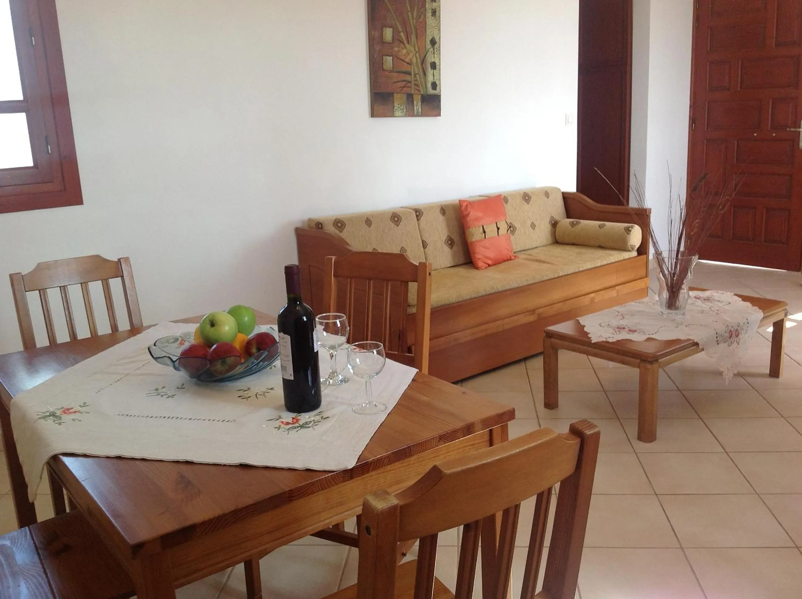 Golden Sun Apartments