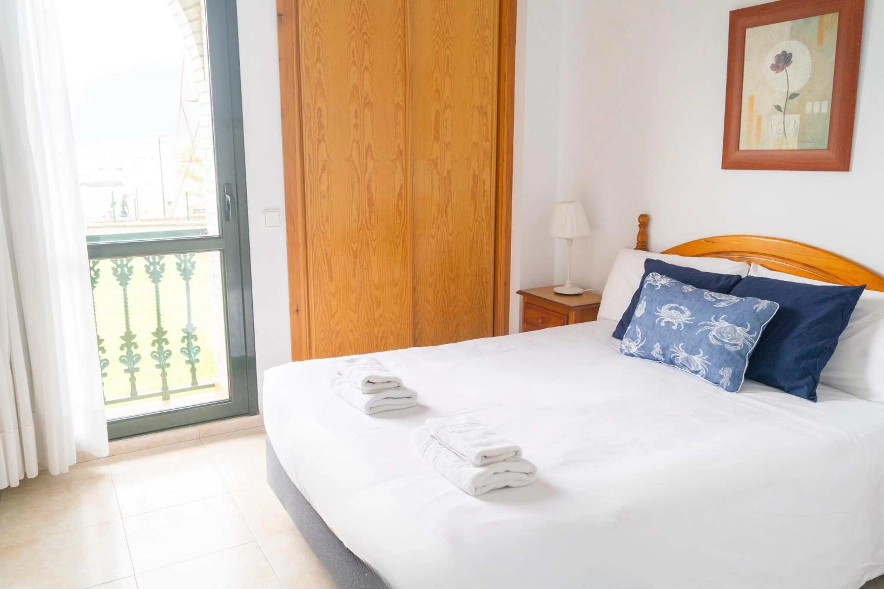 Decorative detail, Bed in Apartamentos Salceda
