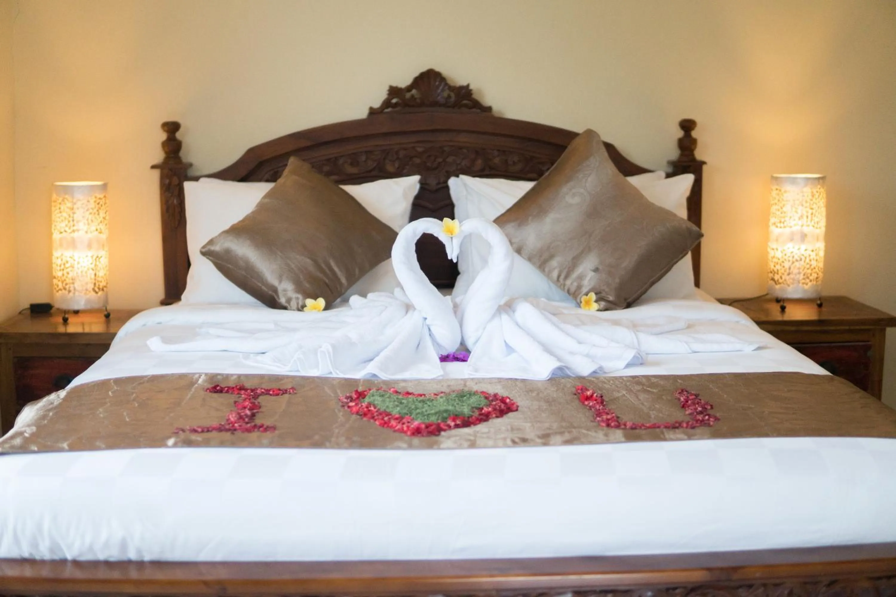 Bed in The Lumbung Jaya by Uniquecations