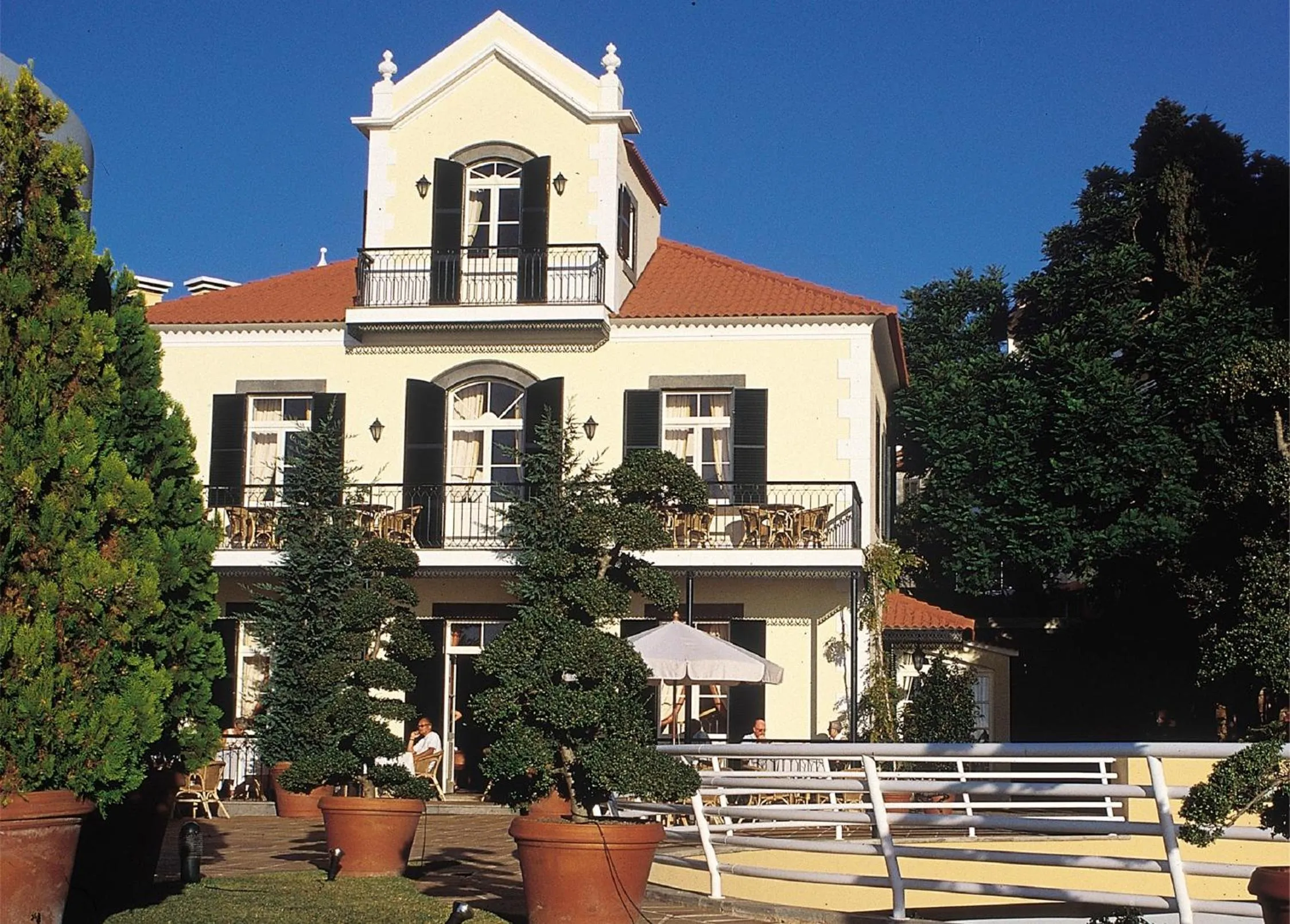 Facade/entrance in Quinta do Estreito