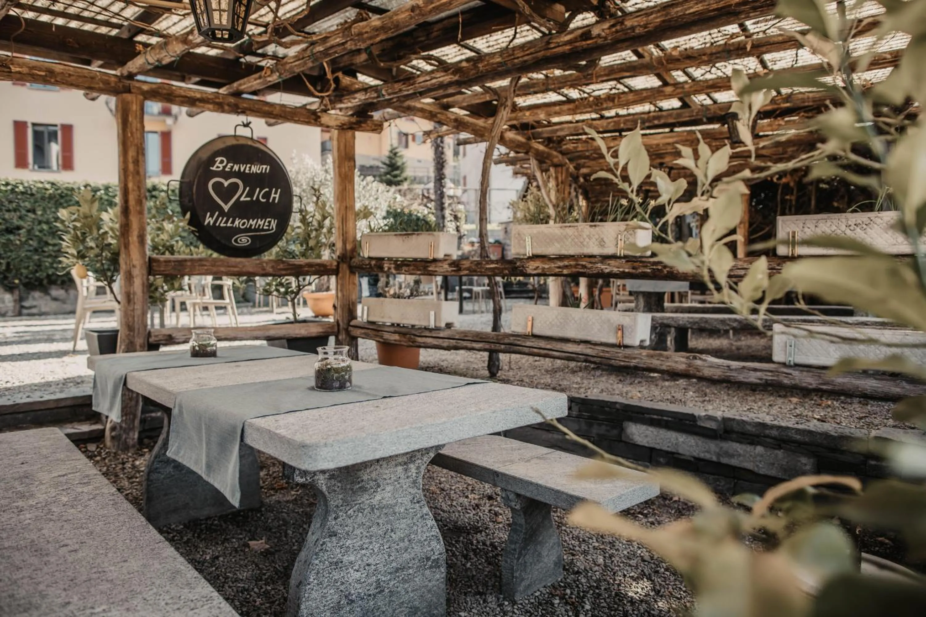 Restaurant/places to eat in Albergo Ristorante Al Portico