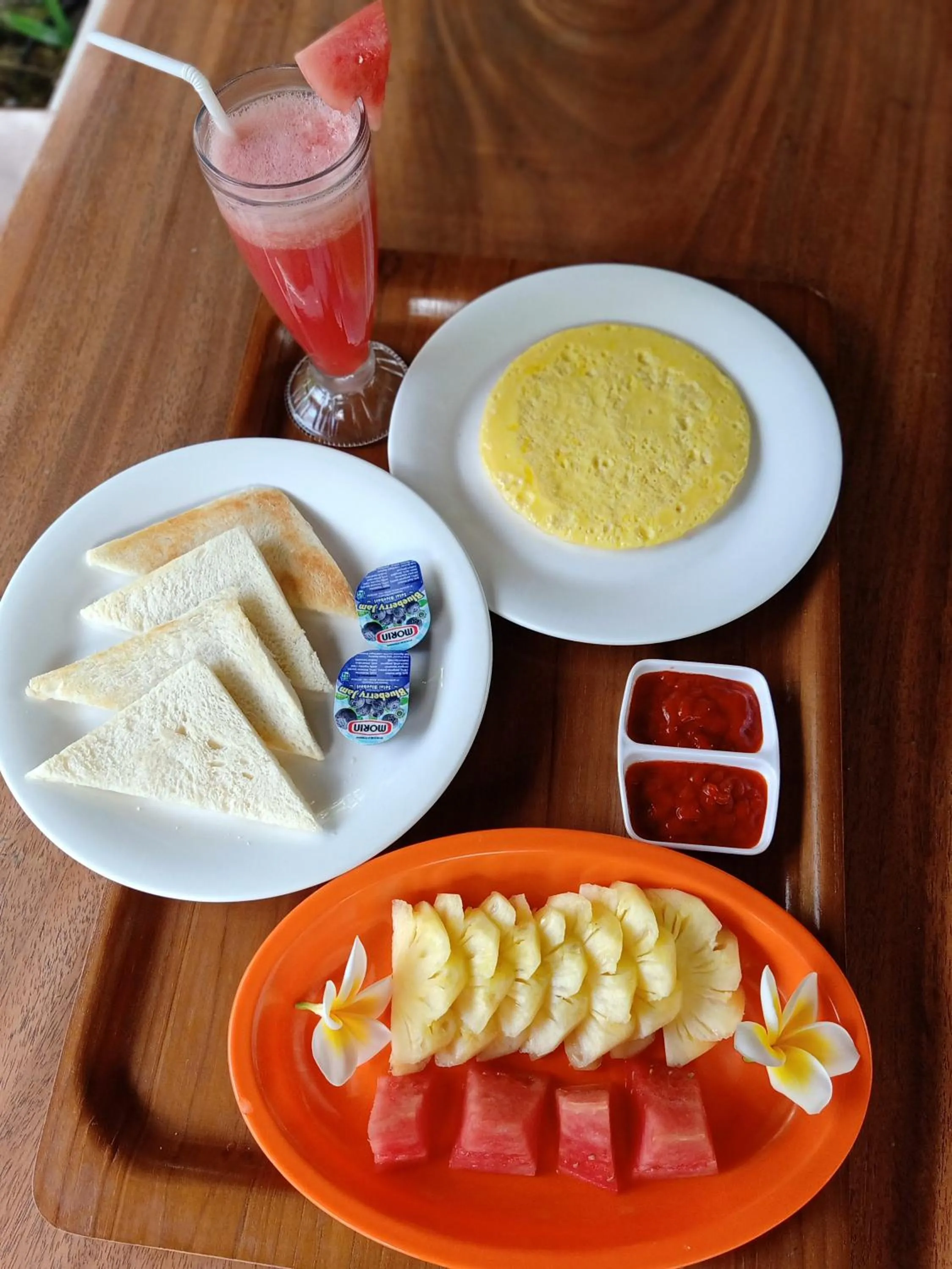 Breakfast in Exotic View Cottage