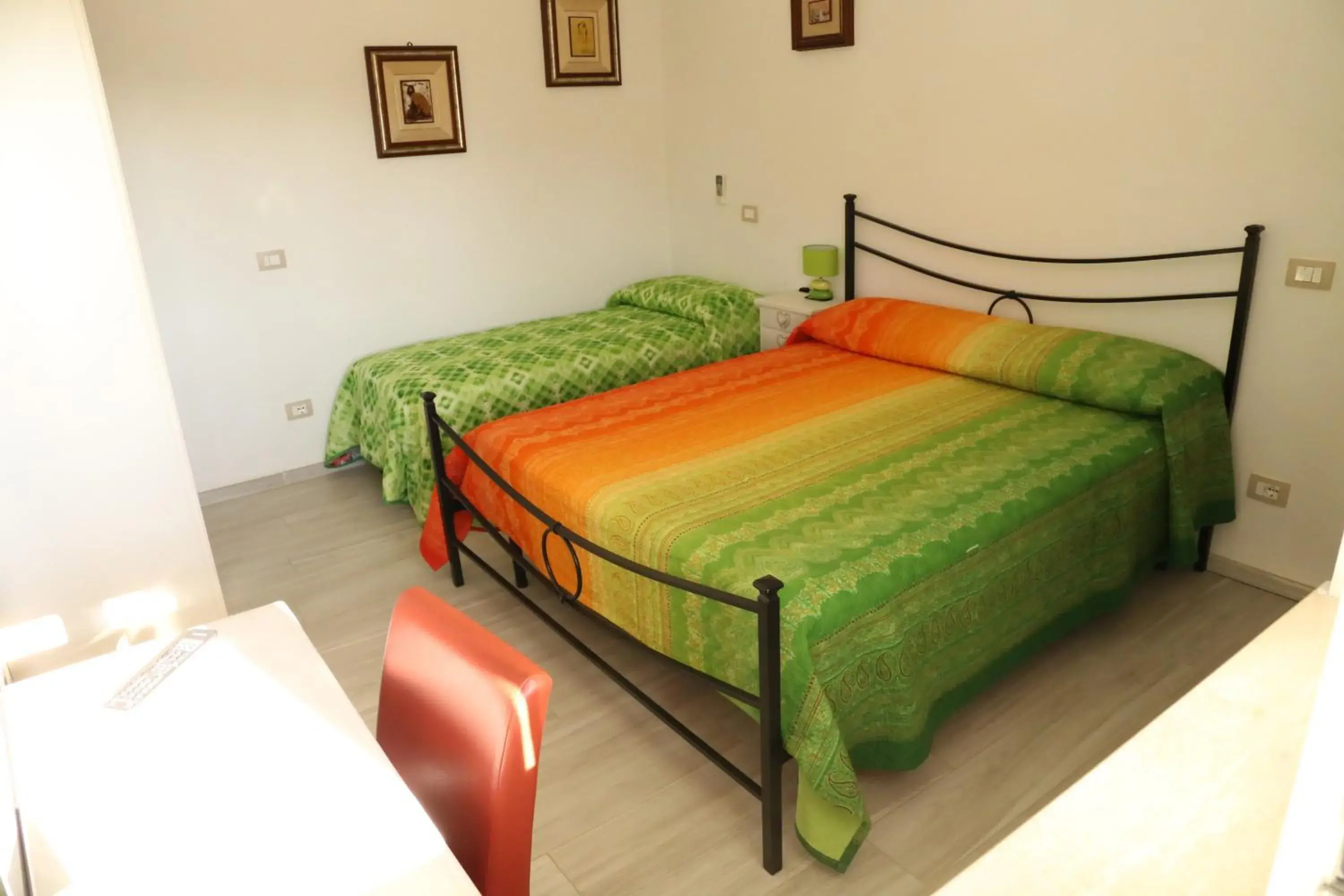Triple Room with Private Bathroom - single occupancy in Mabell Guest House Triple Room with Private Bathroom - single occupancy in Mabell Guest House
