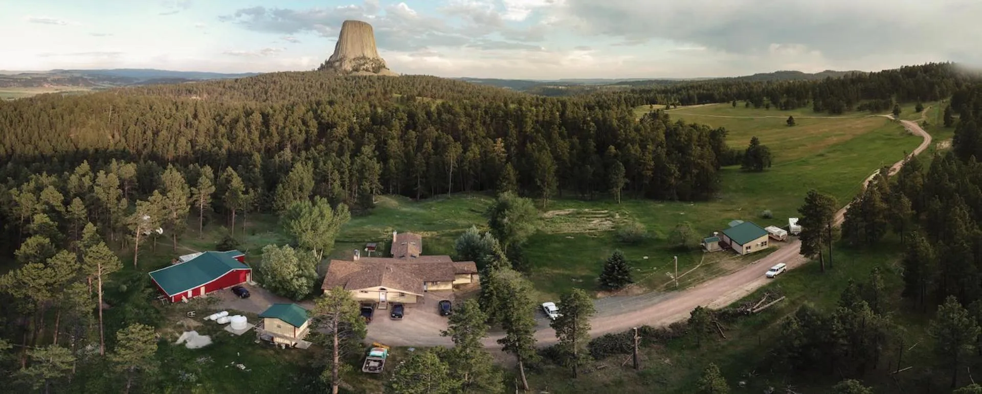 Devils Tower Lodge