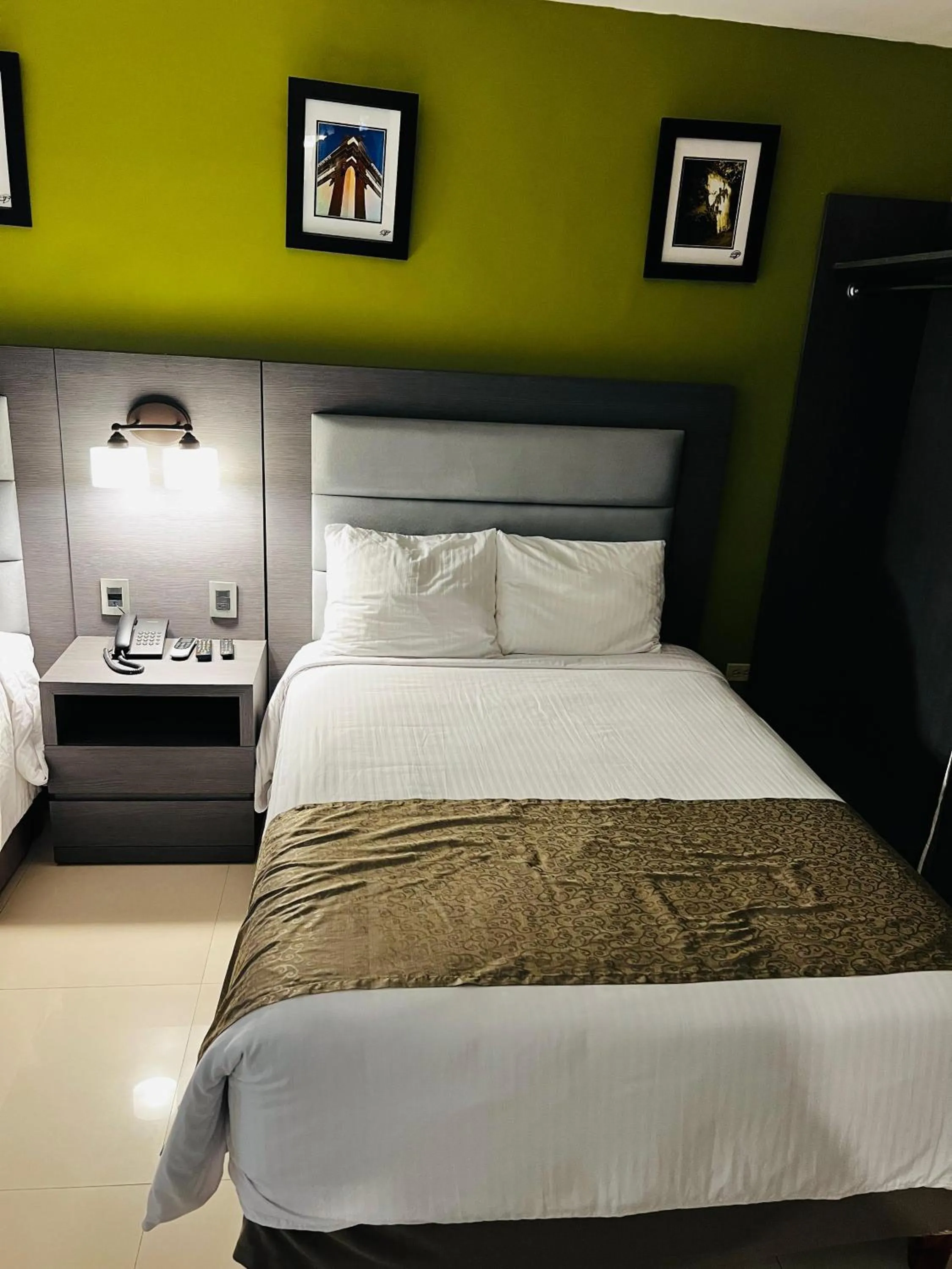 Bedroom, Bed in Hotel El Rancho