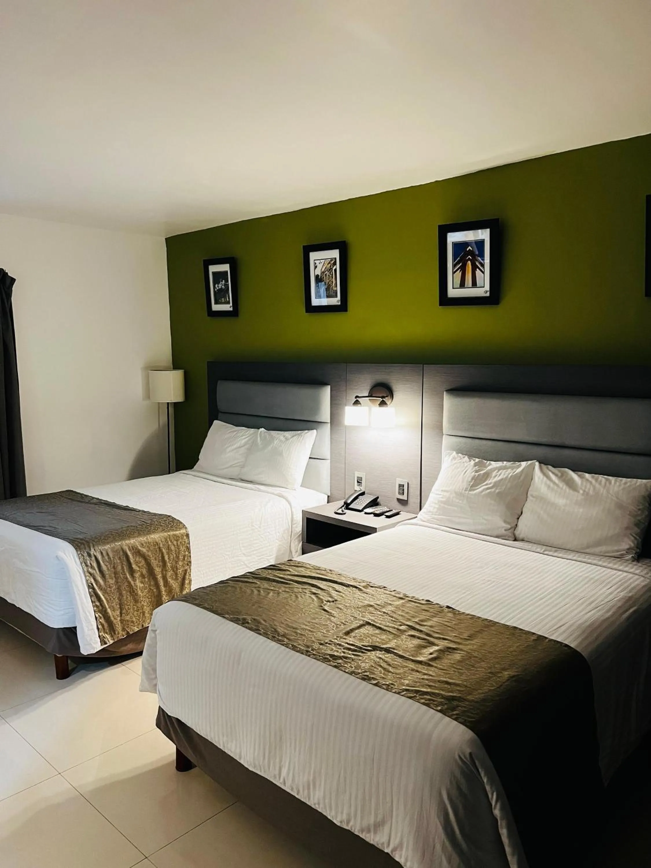 Bedroom, Bed in Hotel El Rancho