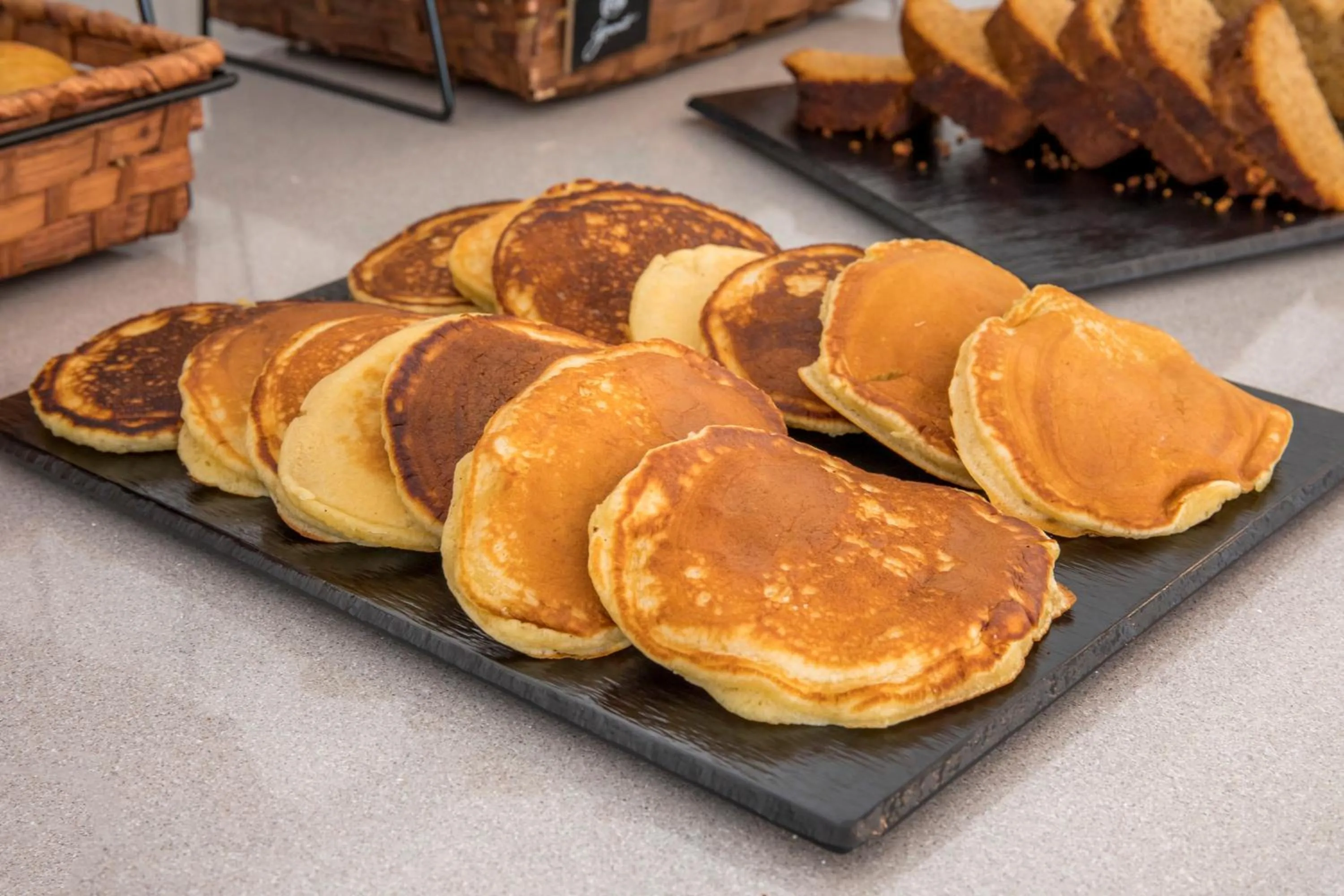 Food and drinks in Ancora Park - Sunplace Hotels & Resorts