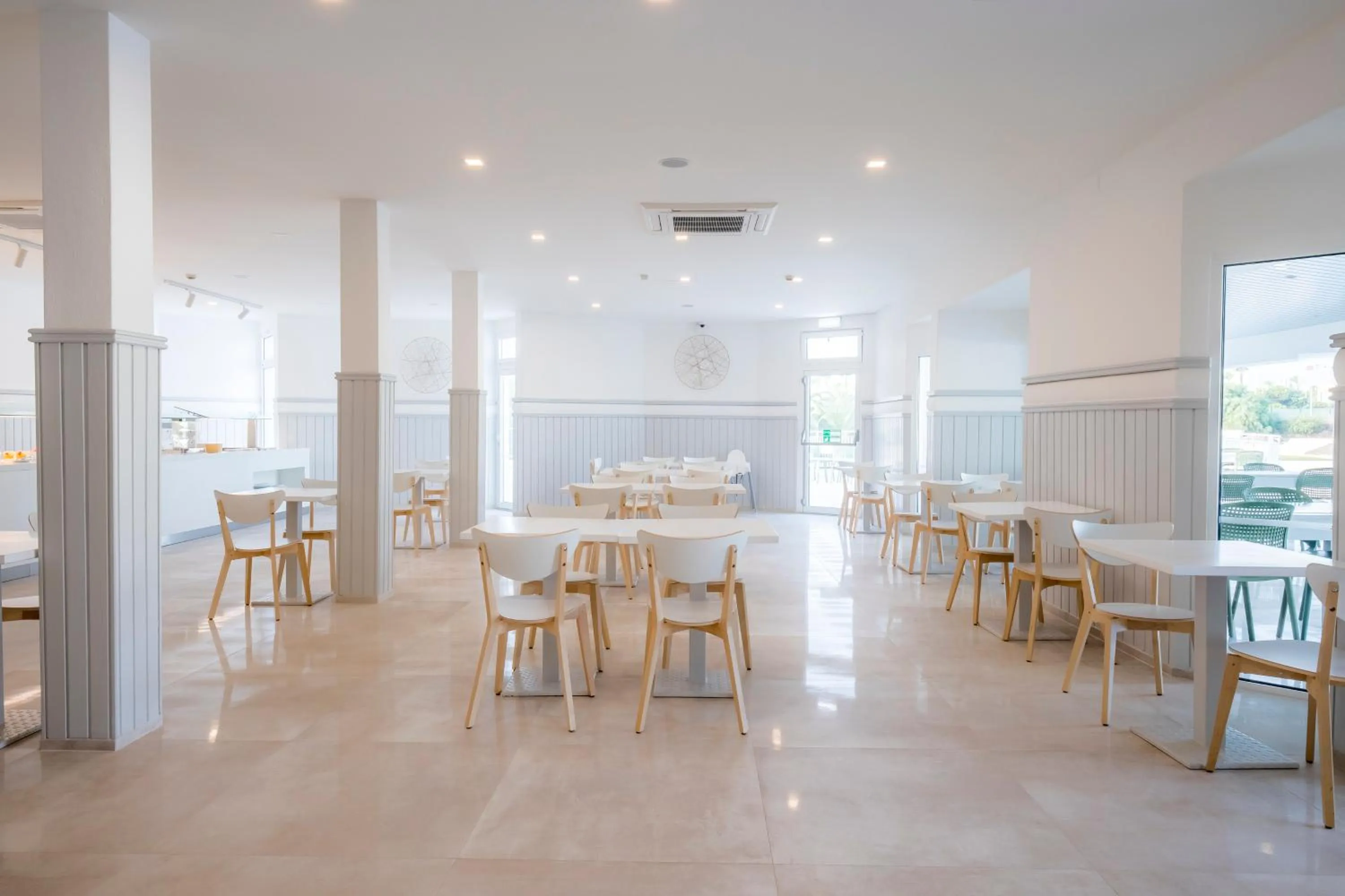 Restaurant/places to eat in Ancora Park - Sunplace Hotels & Resorts