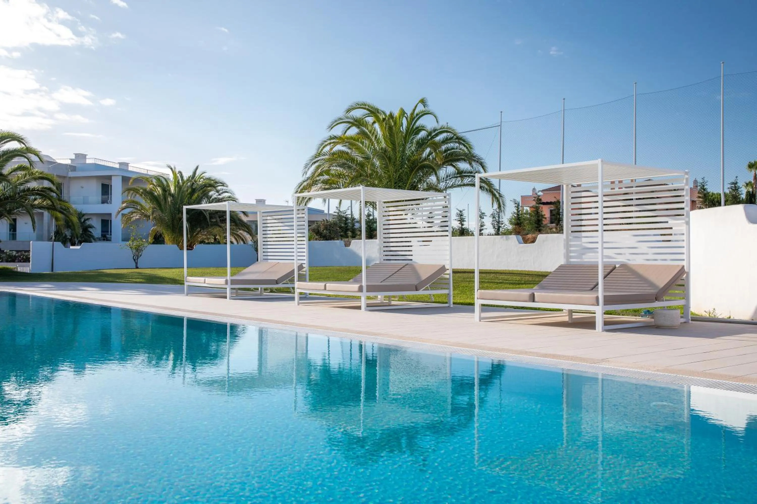 Swimming pool in Ancora Park - Sunplace Hotels & Resorts