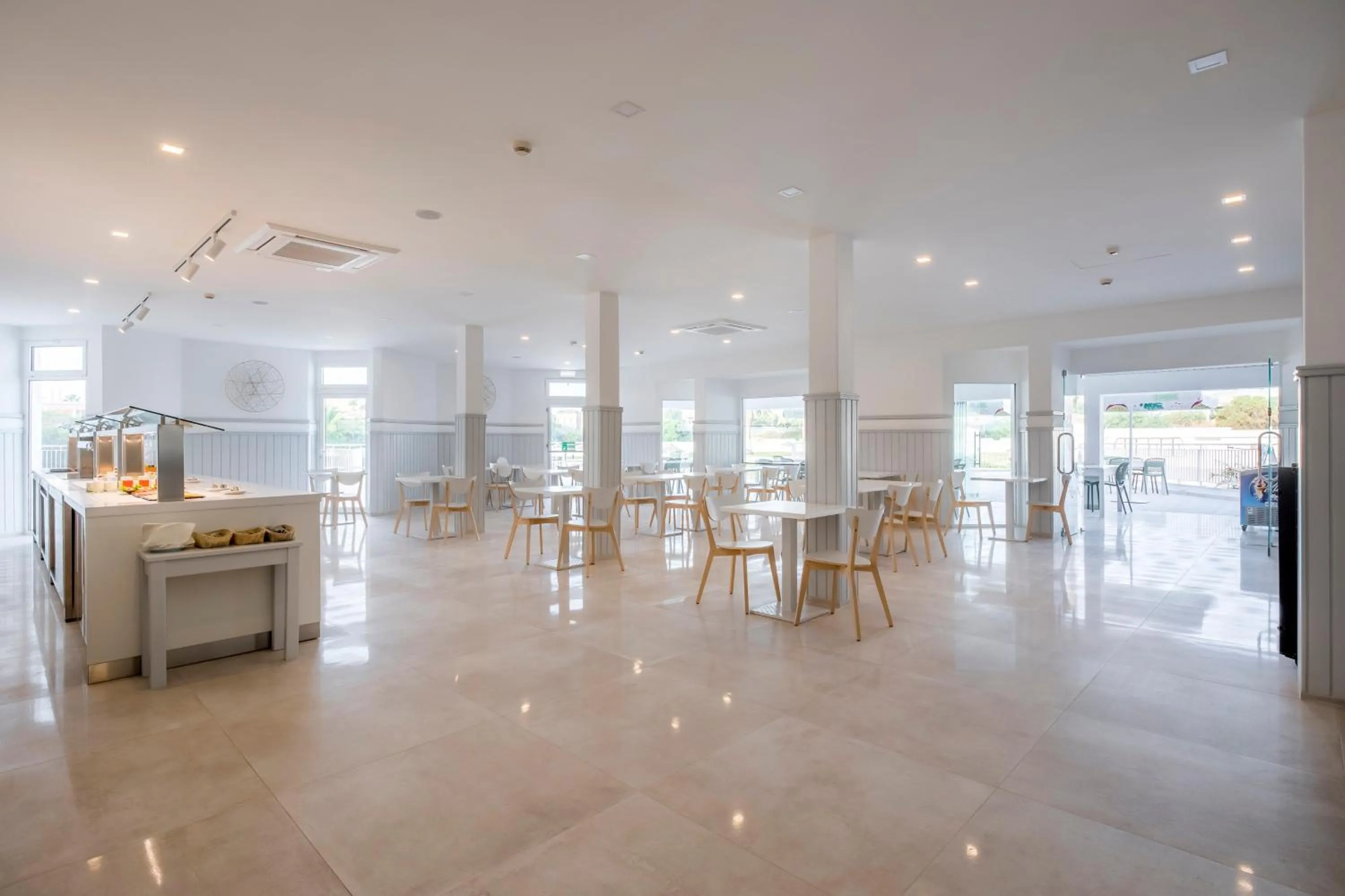 Restaurant/places to eat in Ancora Park - Sunplace Hotels & Resorts