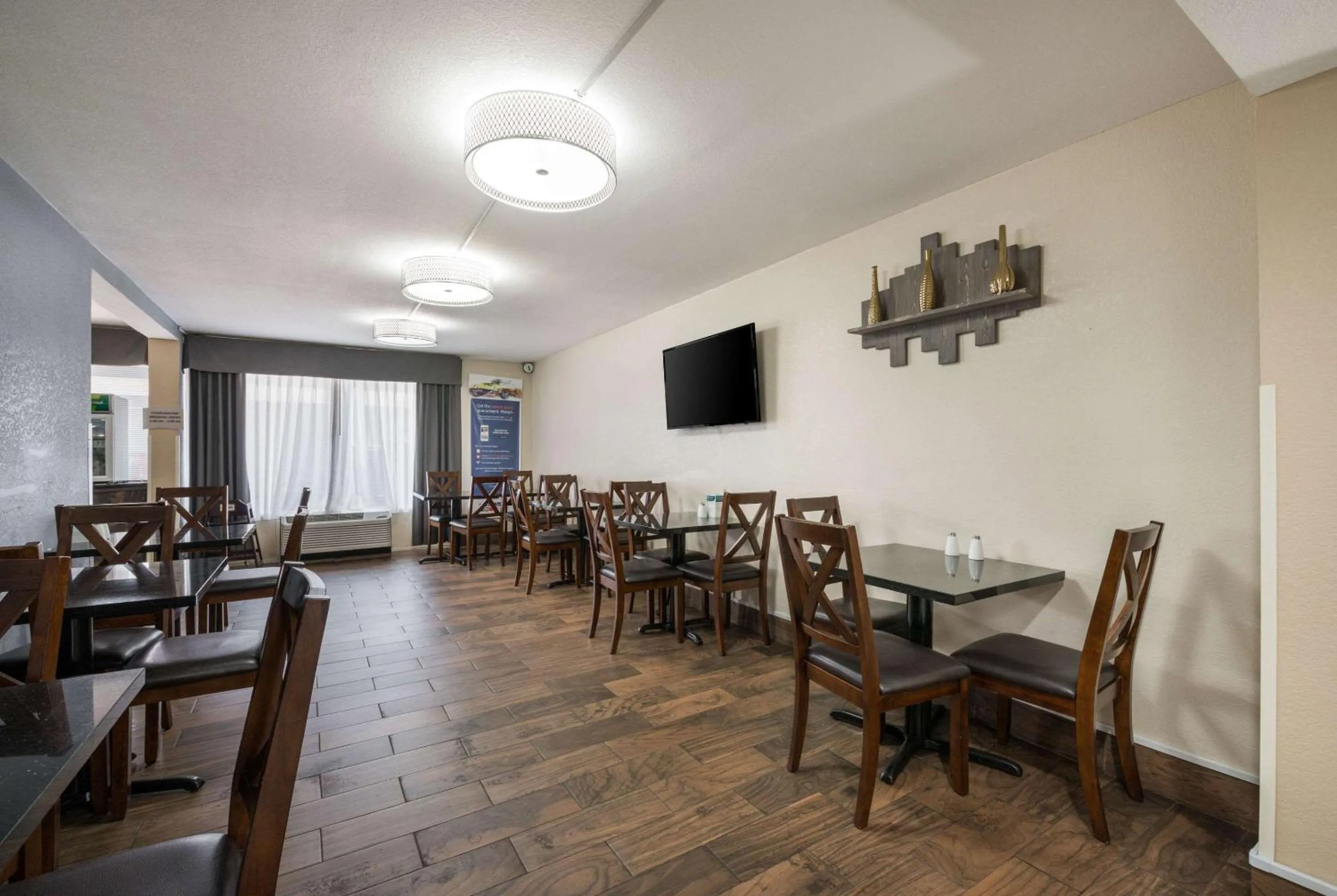 Restaurant/places to eat in Quality Inn Concord Kannapolis
