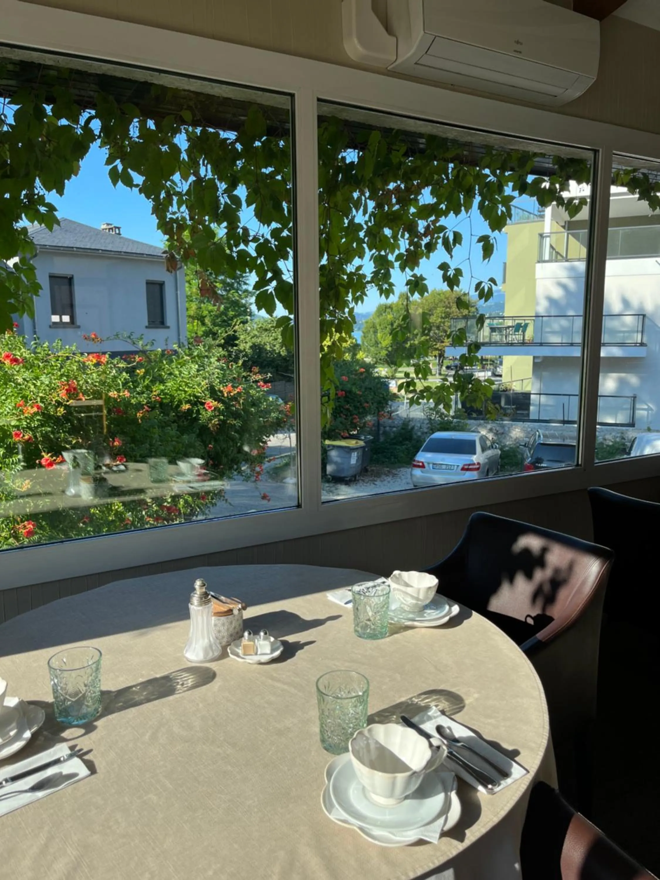 Breakfast in Savoy Hotel