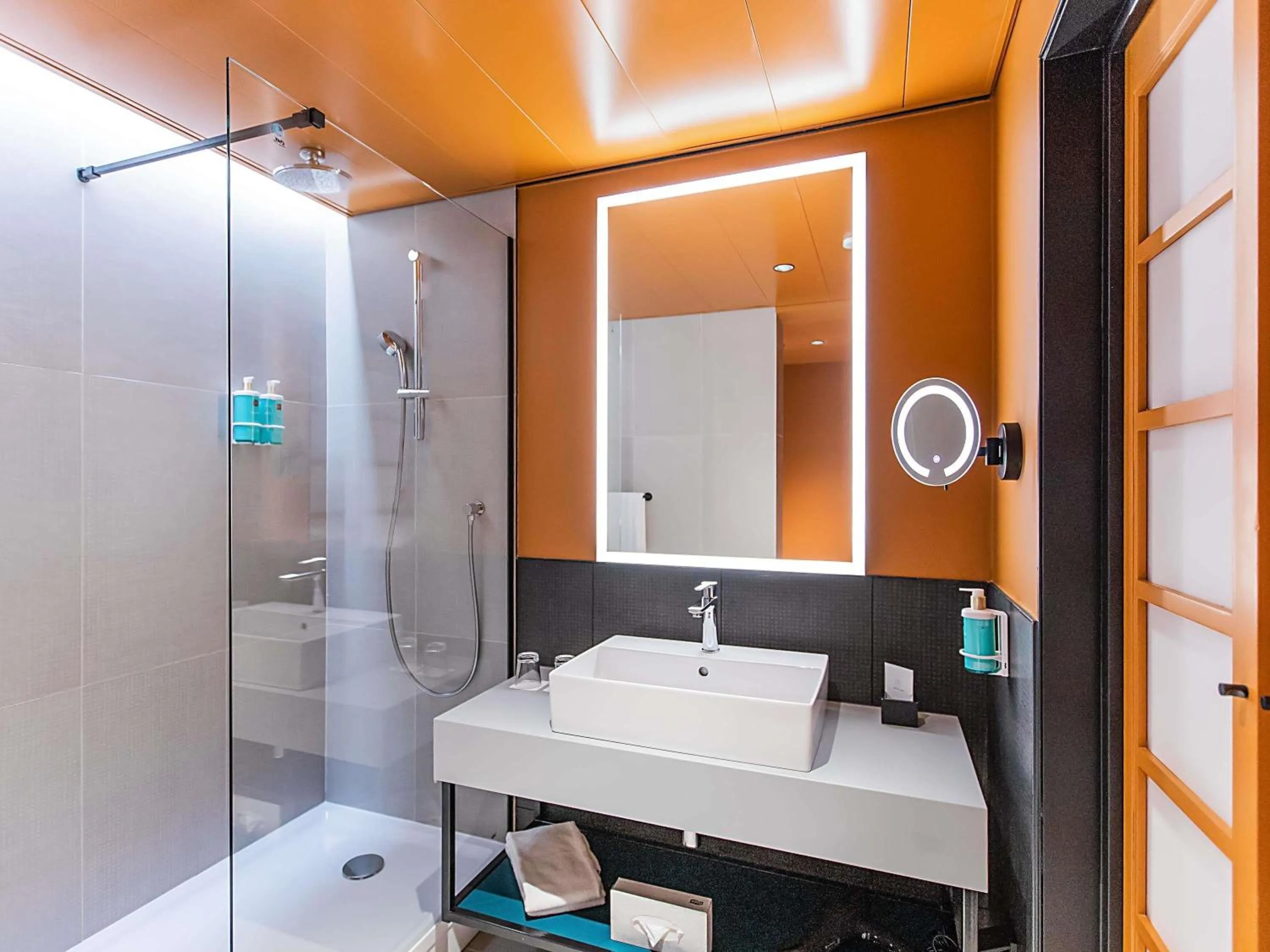 Property building in Novotel Lisboa