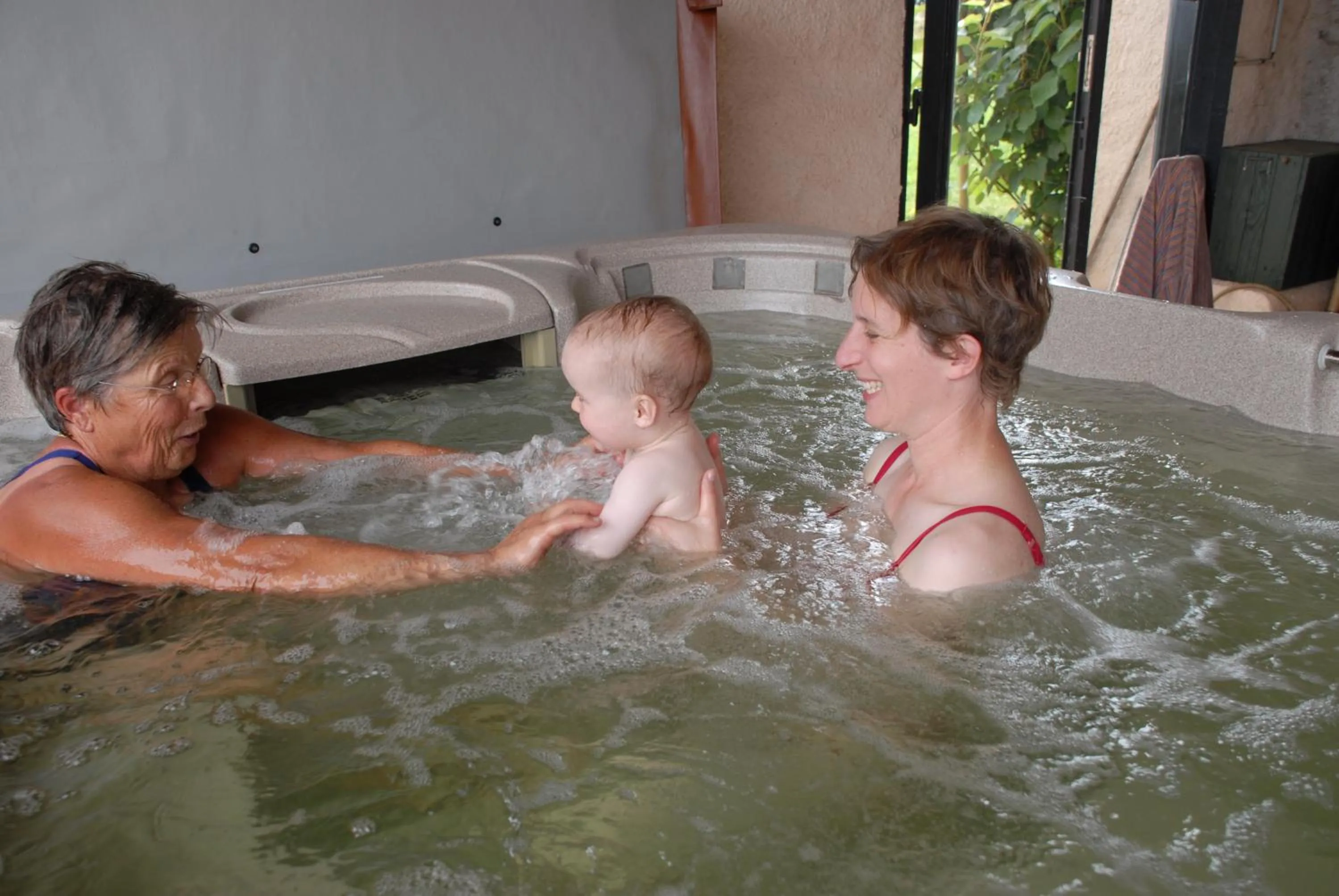 Spa and wellness centre/facilities in Chez Jacotte et Elia