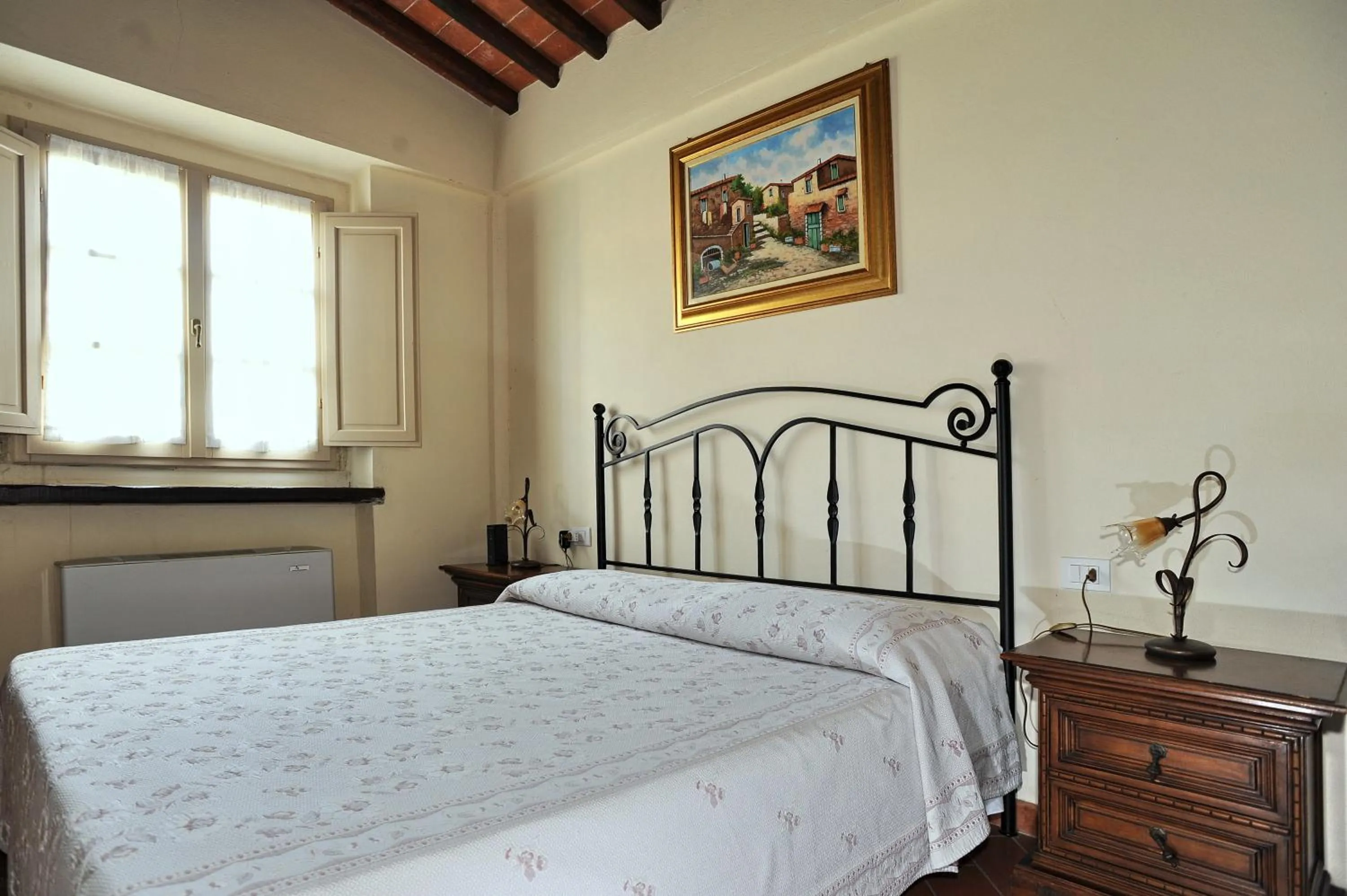 Bed in Erboli Residence