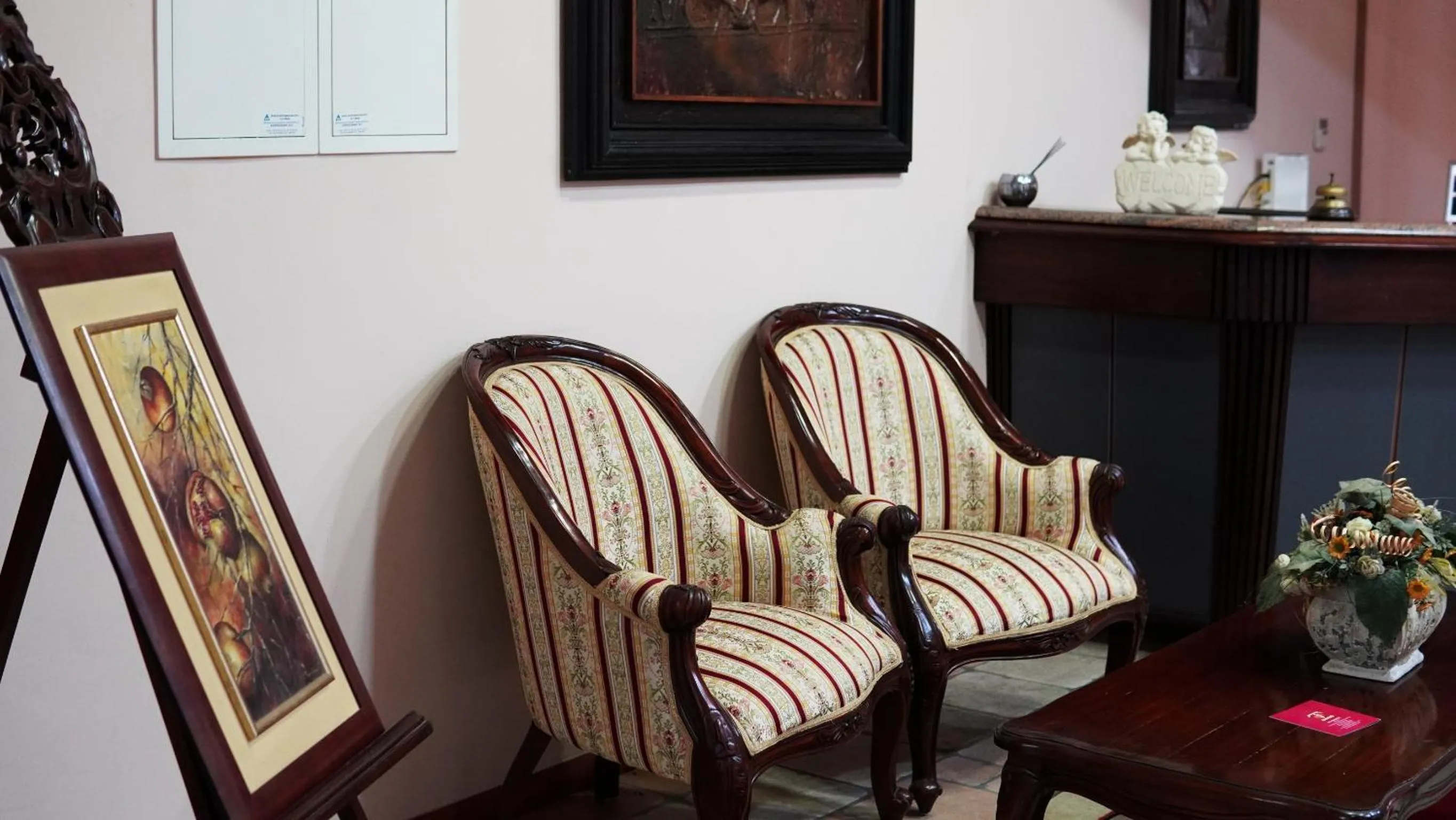 Seating area in Hotel Vila Ivanković