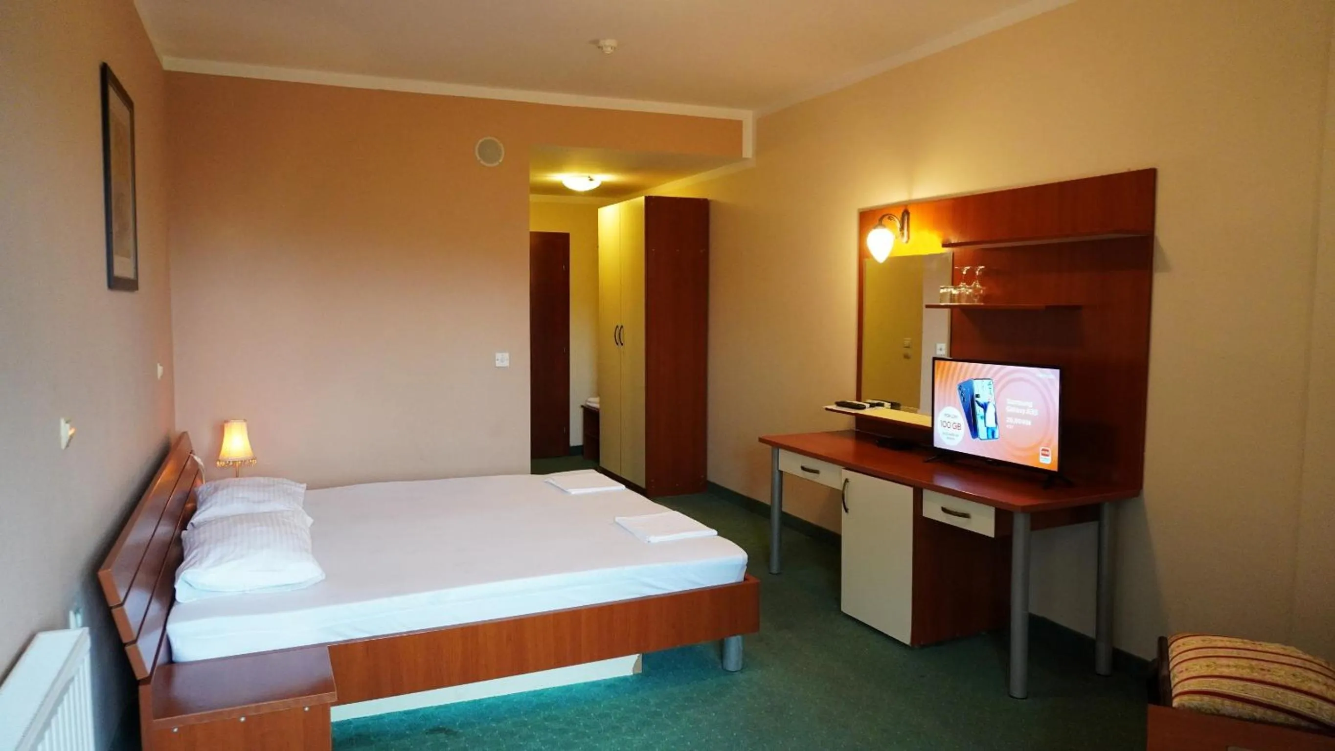 Photo of the whole room, Bed in Hotel Vila Ivanković