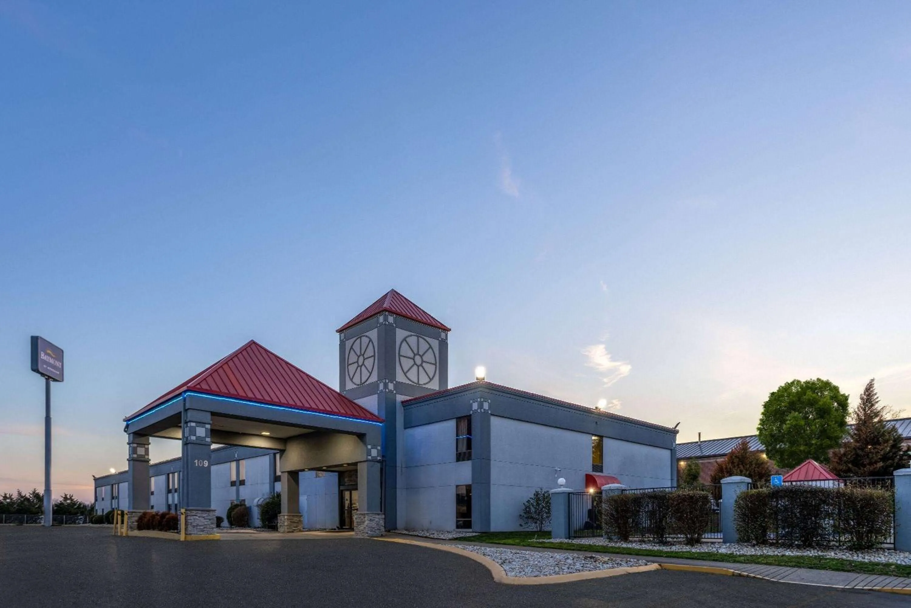 Property building in Baymont by Wyndham La Vergne Nashville I-24 East