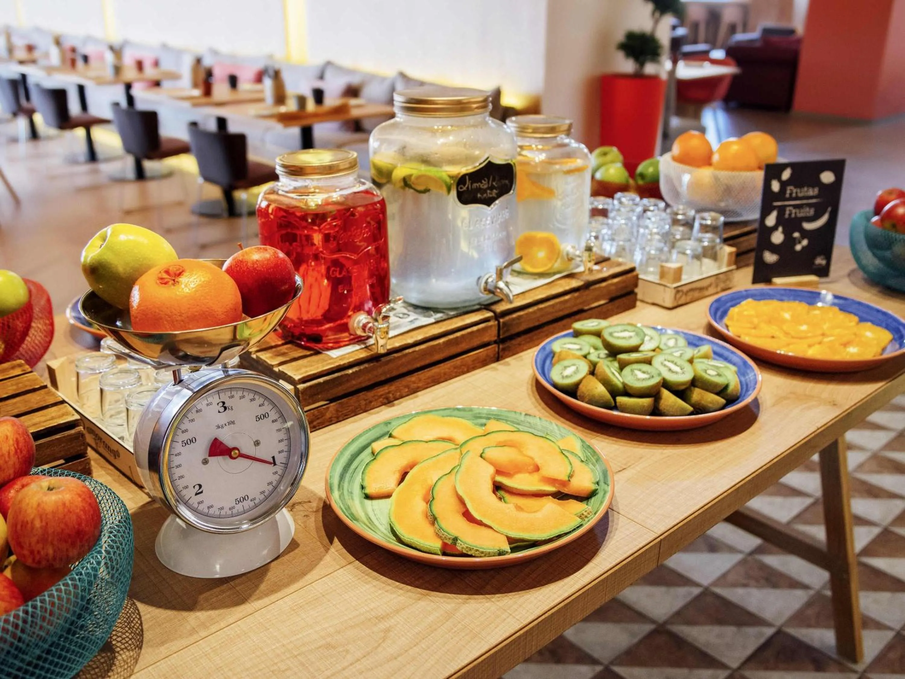 Breakfast in Mercure Porto Centro Santa Catarina