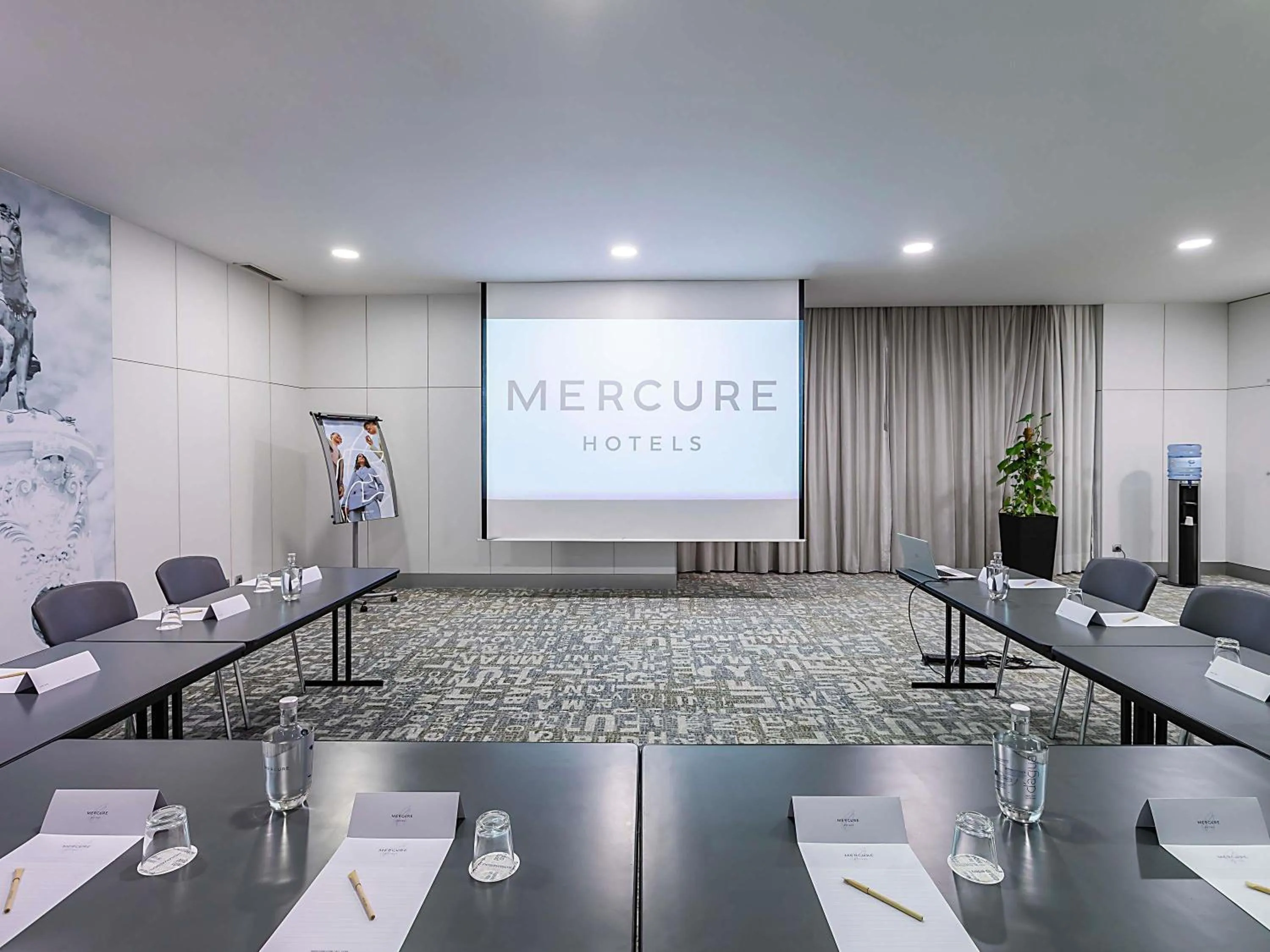 Meeting/conference room in Hotel Mercure Lisboa