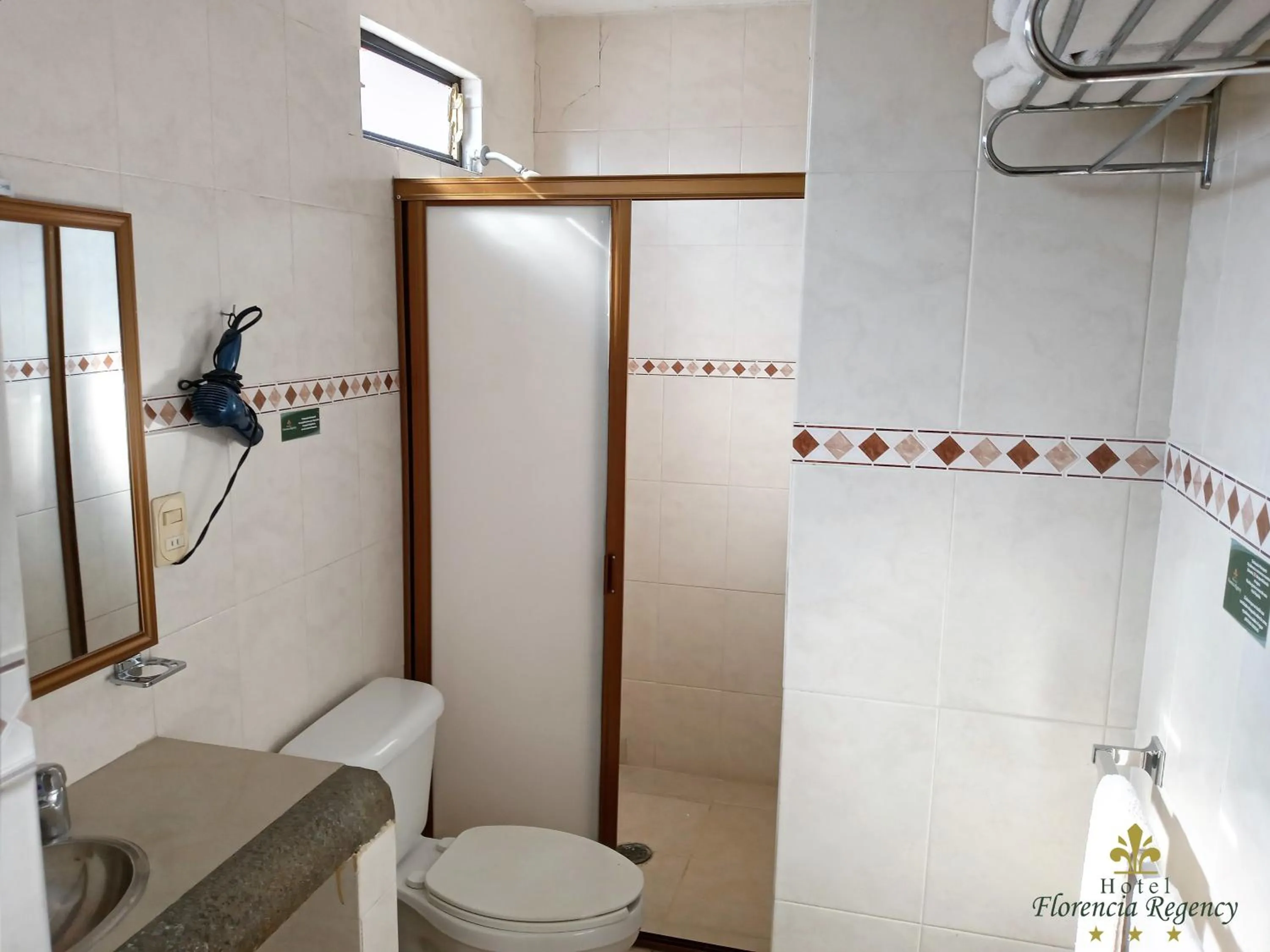 Bathroom in Hotel Florencia Regency