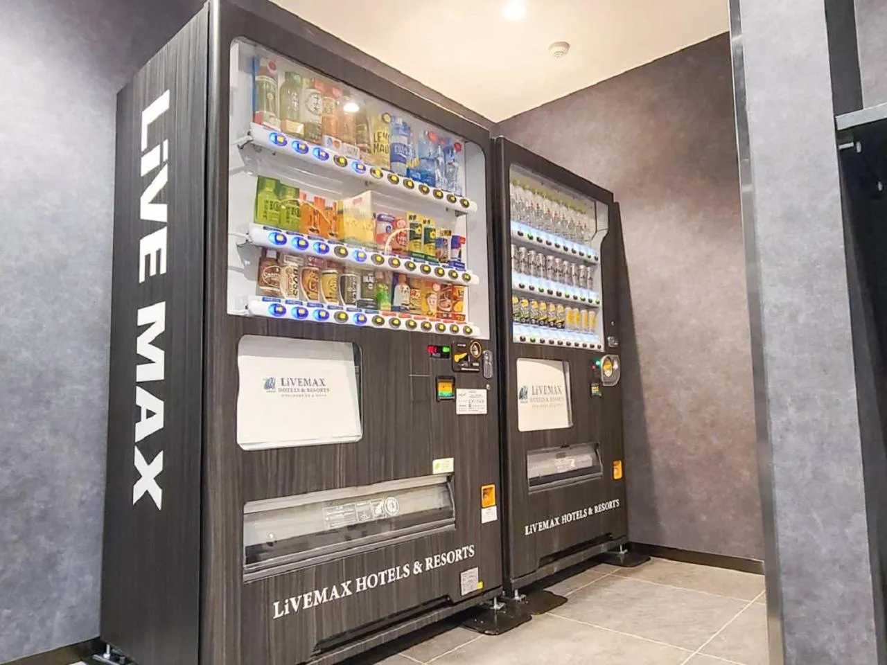 vending machine in HOTEL LiVEMAX Hachioji Ekimae