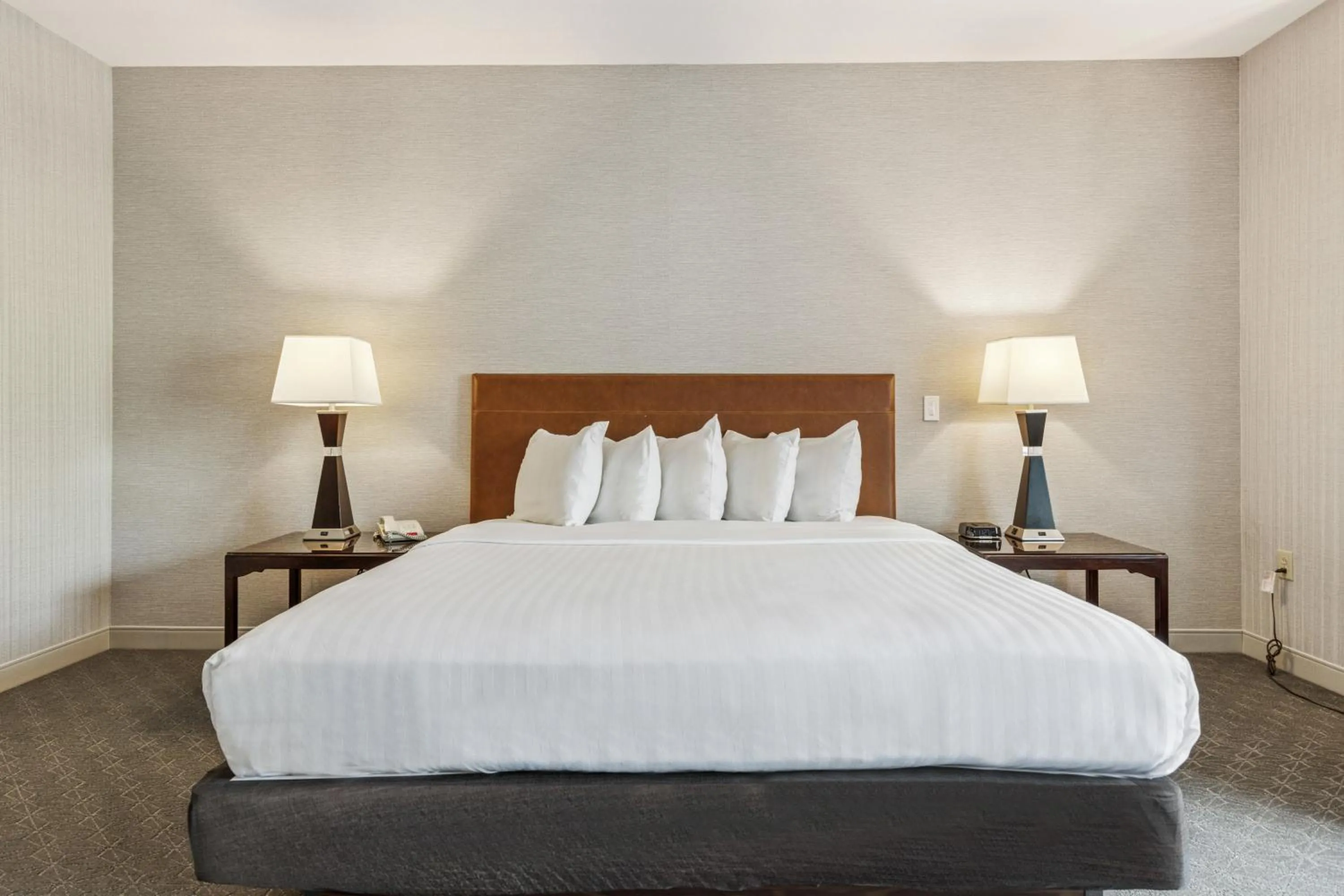 Bedroom, Bed in The Hotel Warner