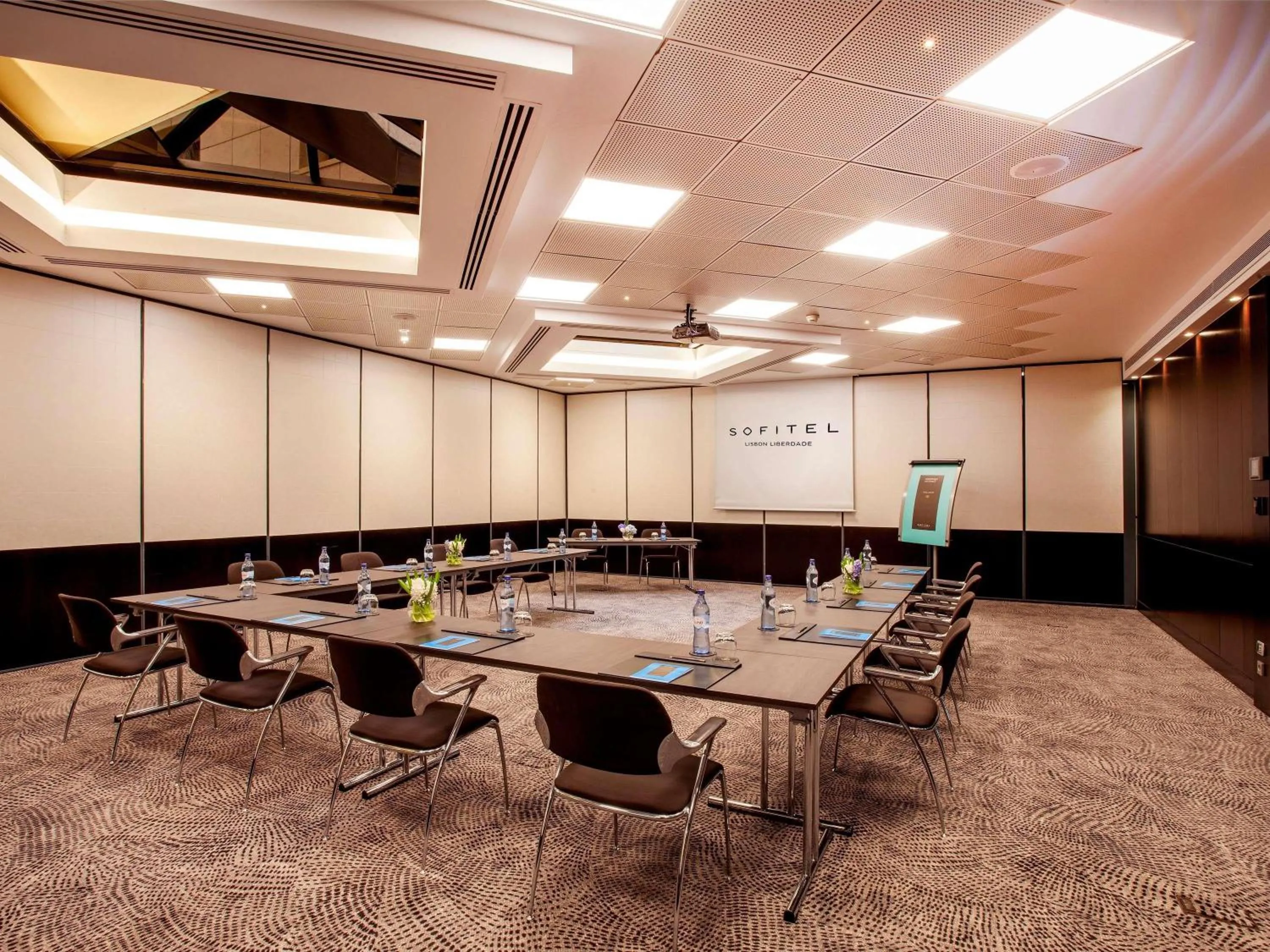 Meeting/conference room in Sofitel Lisbon Liberdade