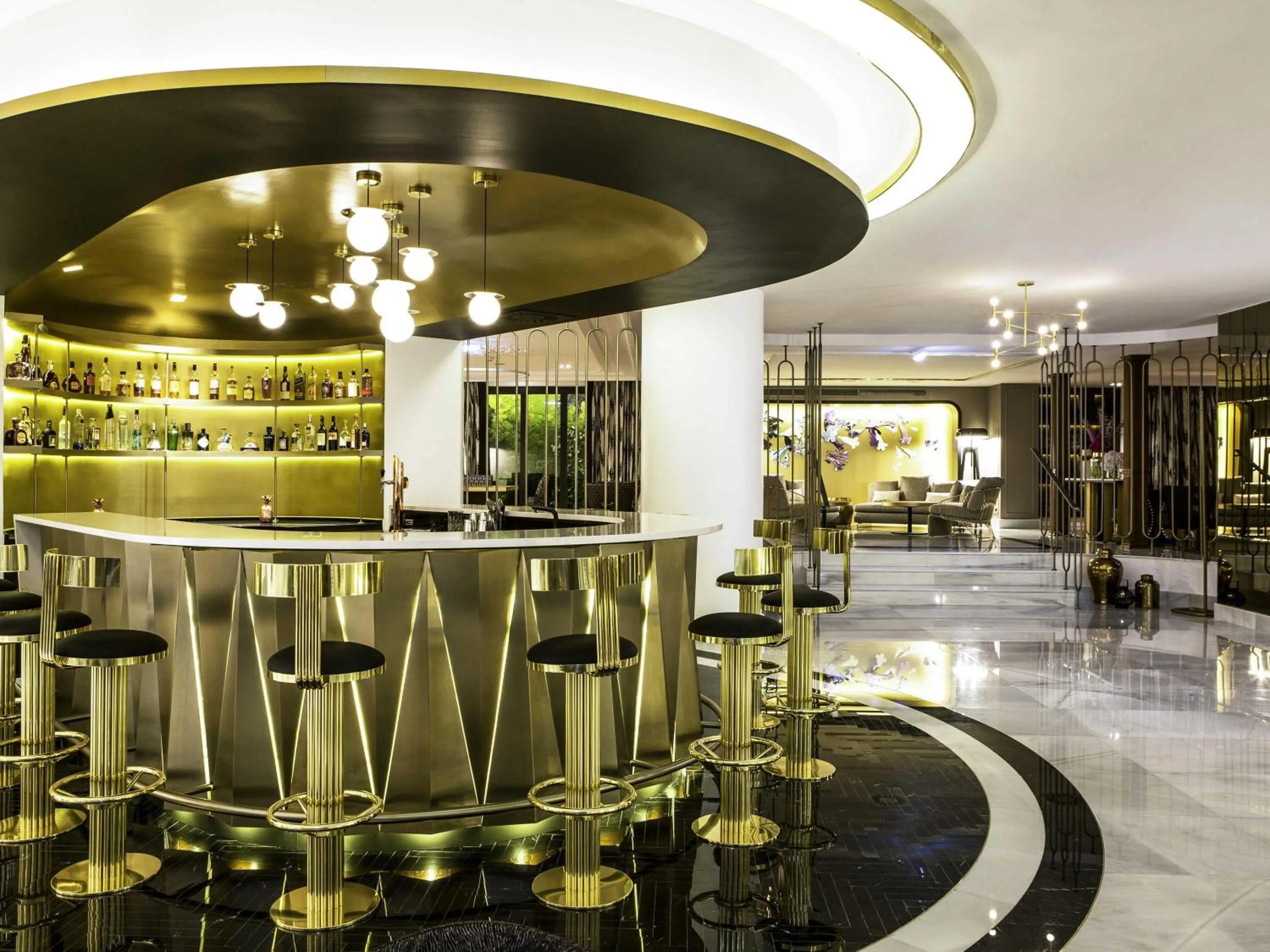 Lounge or bar in Sofitel Lisbon Liberdade