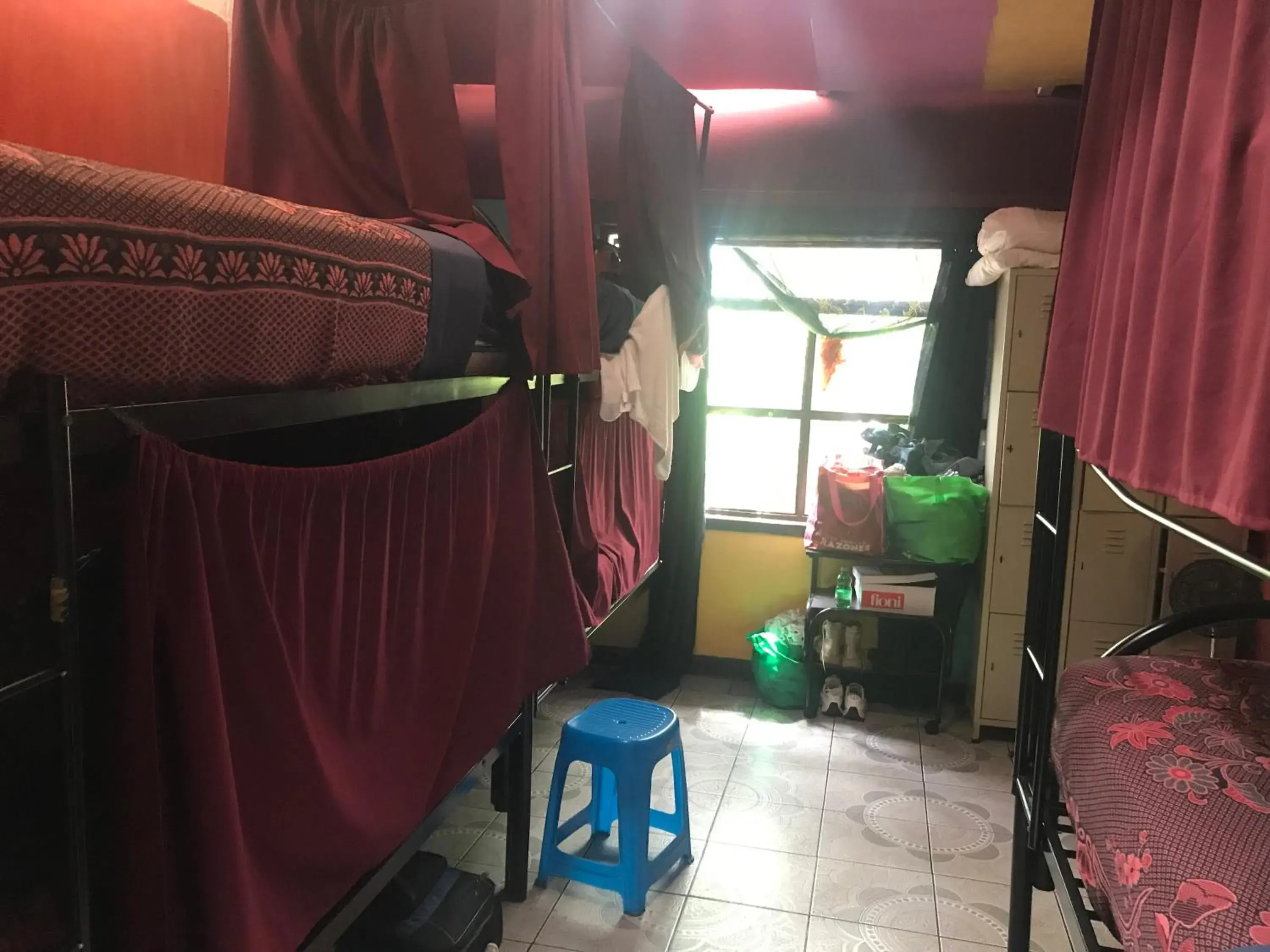 Bed in 8-Bed Dormitory Room in In the Wind Hostel and Guesthouse Bed in 8-Bed Dormitory Room in In the Wind Hostel and Guesthouse