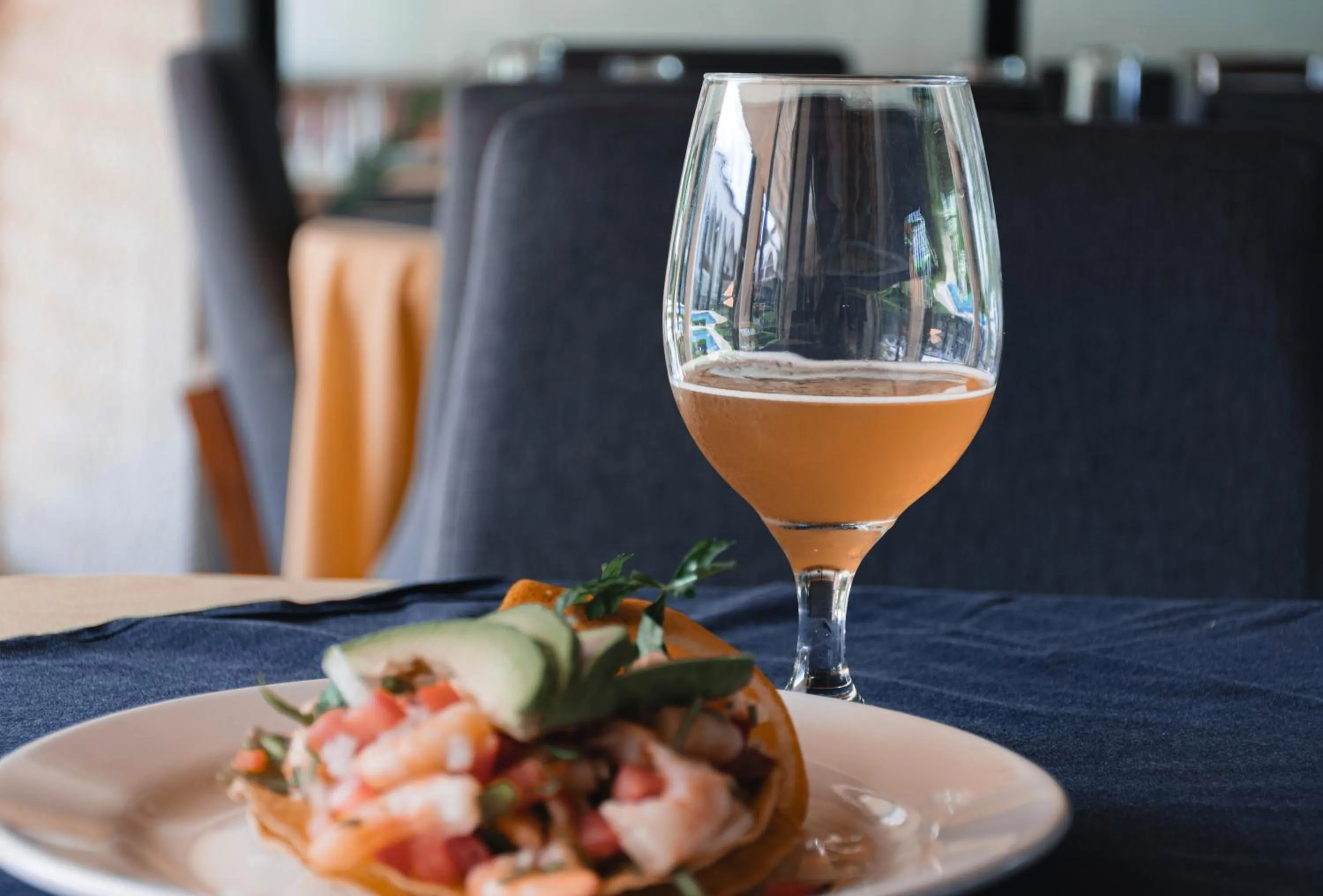 Restaurant/places to eat in Hotel & Suites Villa del Sol