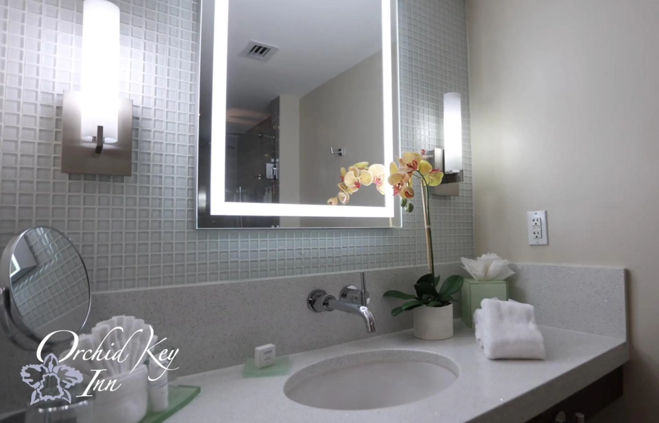 Bathroom in Orchid Key Inn - Adults Only