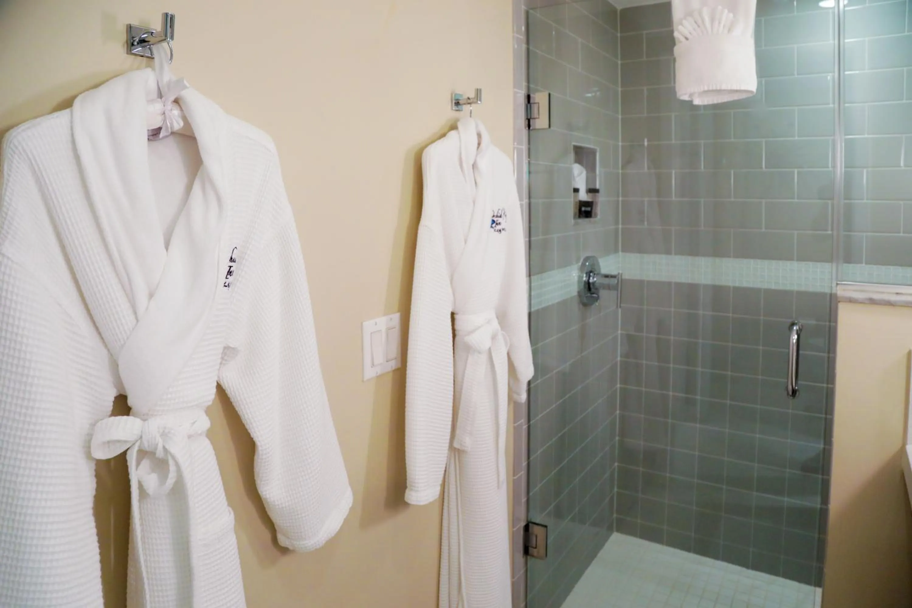 Bathroom in Orchid Key Inn - Adults Only