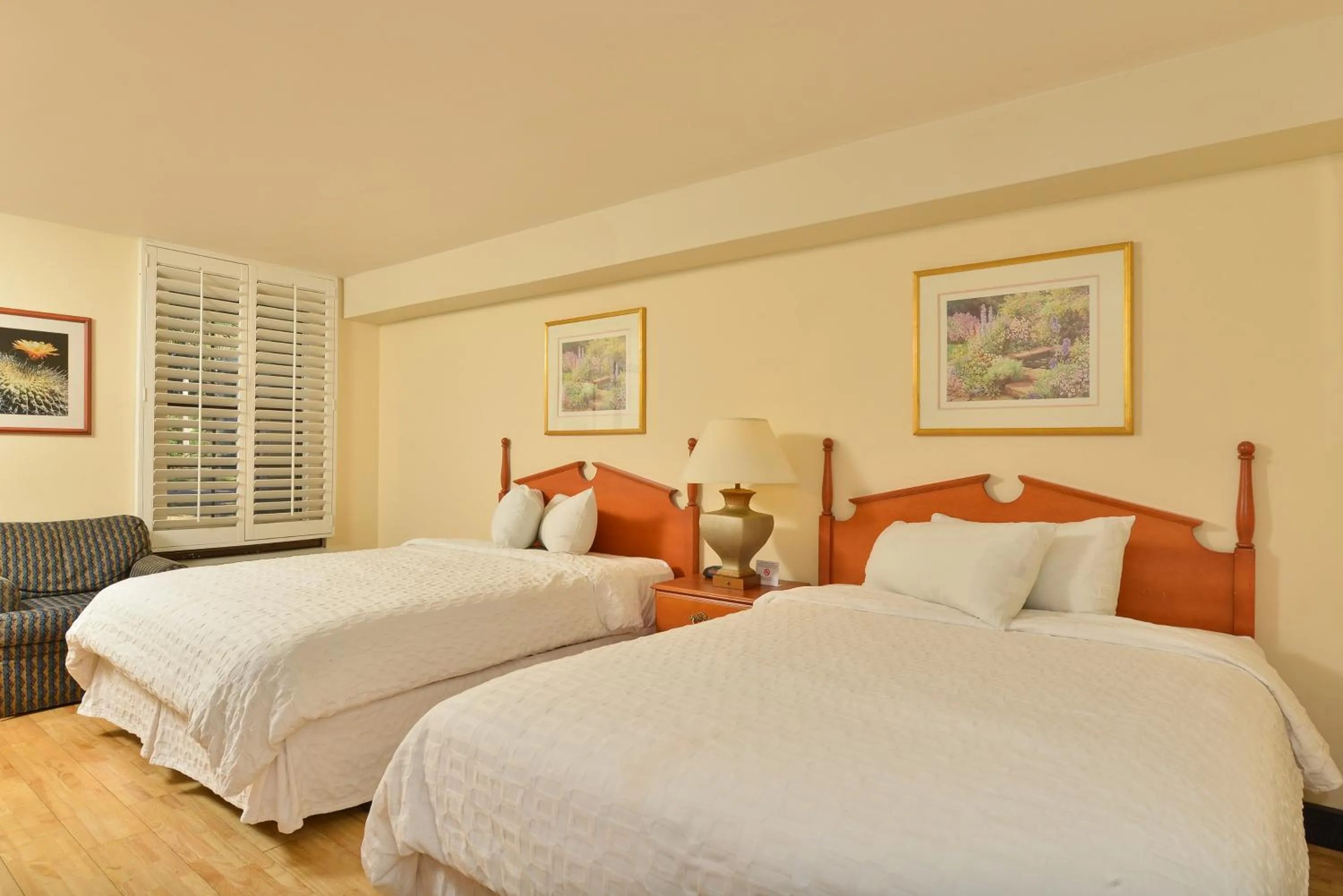 Bedroom, Bed in Motel 6-Gainesville, FL