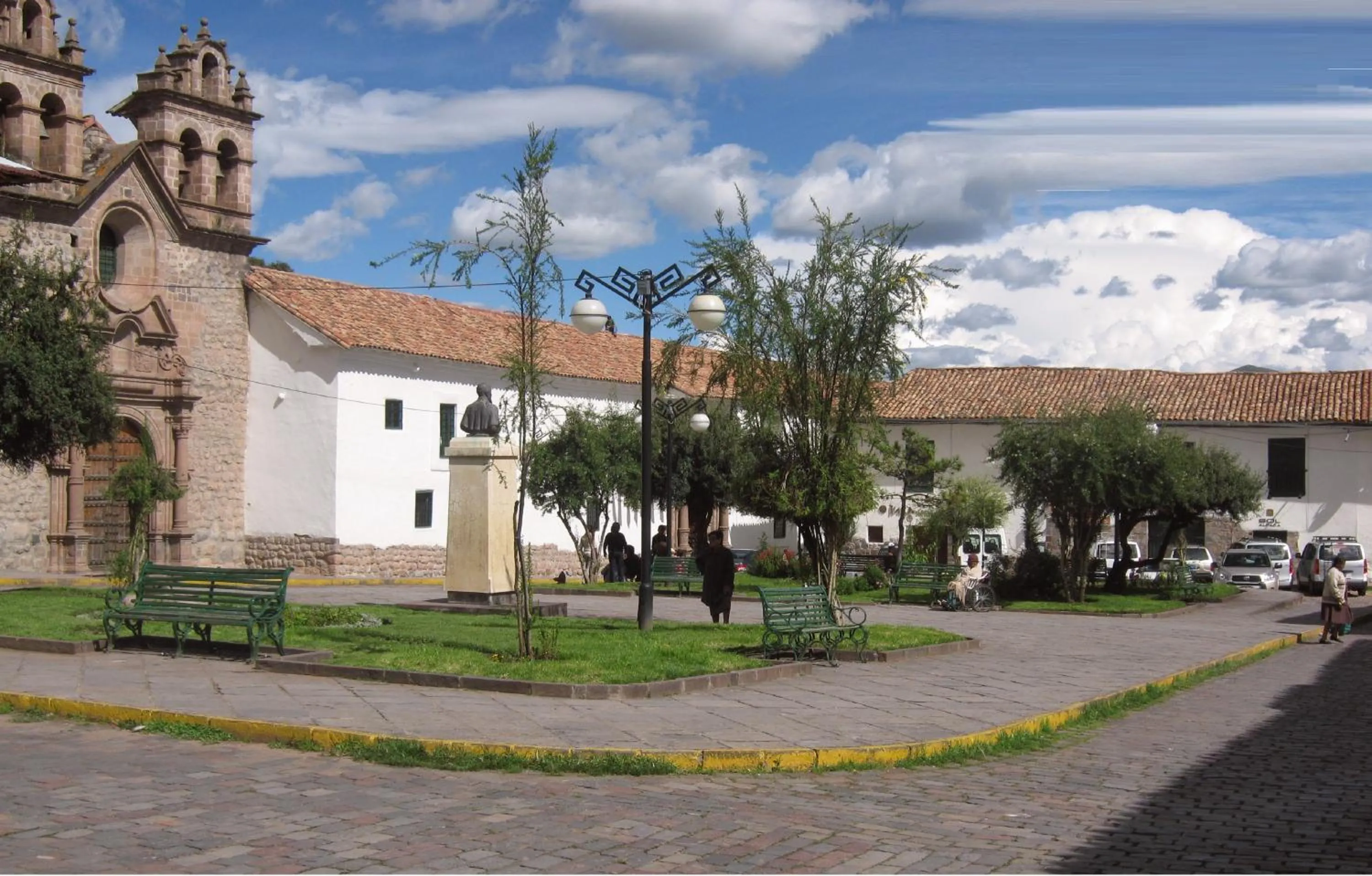 Facade/entrance in Cusco Plaza Nazarenas