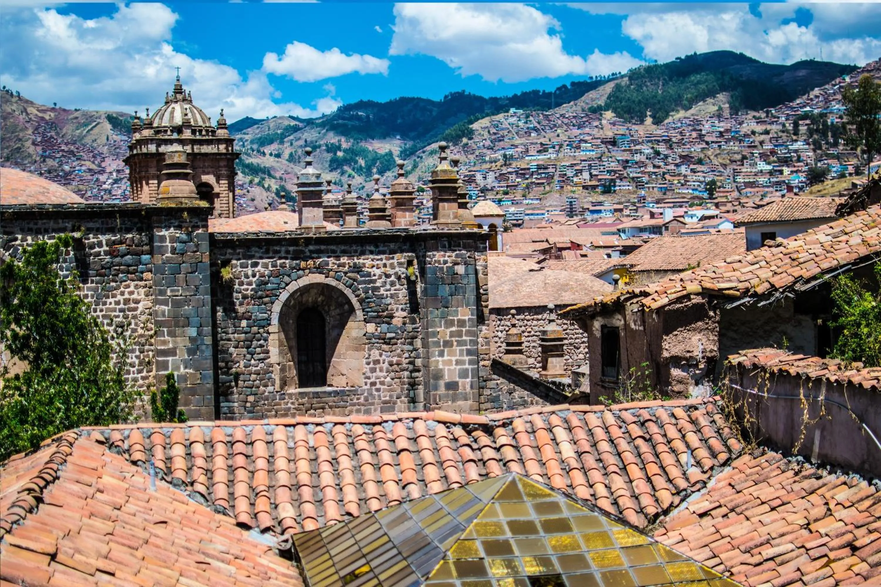 Landmark view in Cusco Plaza Nazarenas