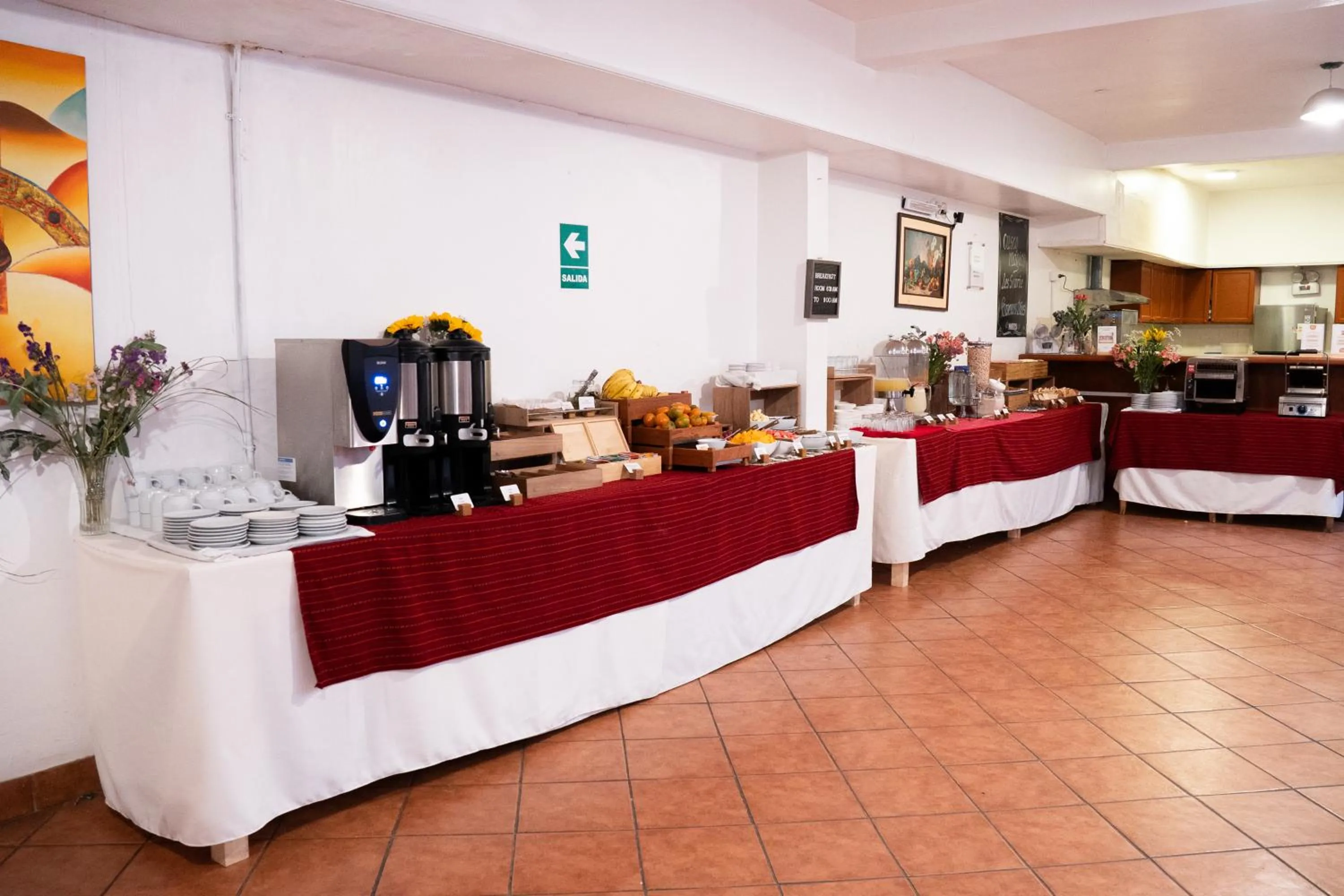 Buffet breakfast in Hotel Cusco Plaza Saphi