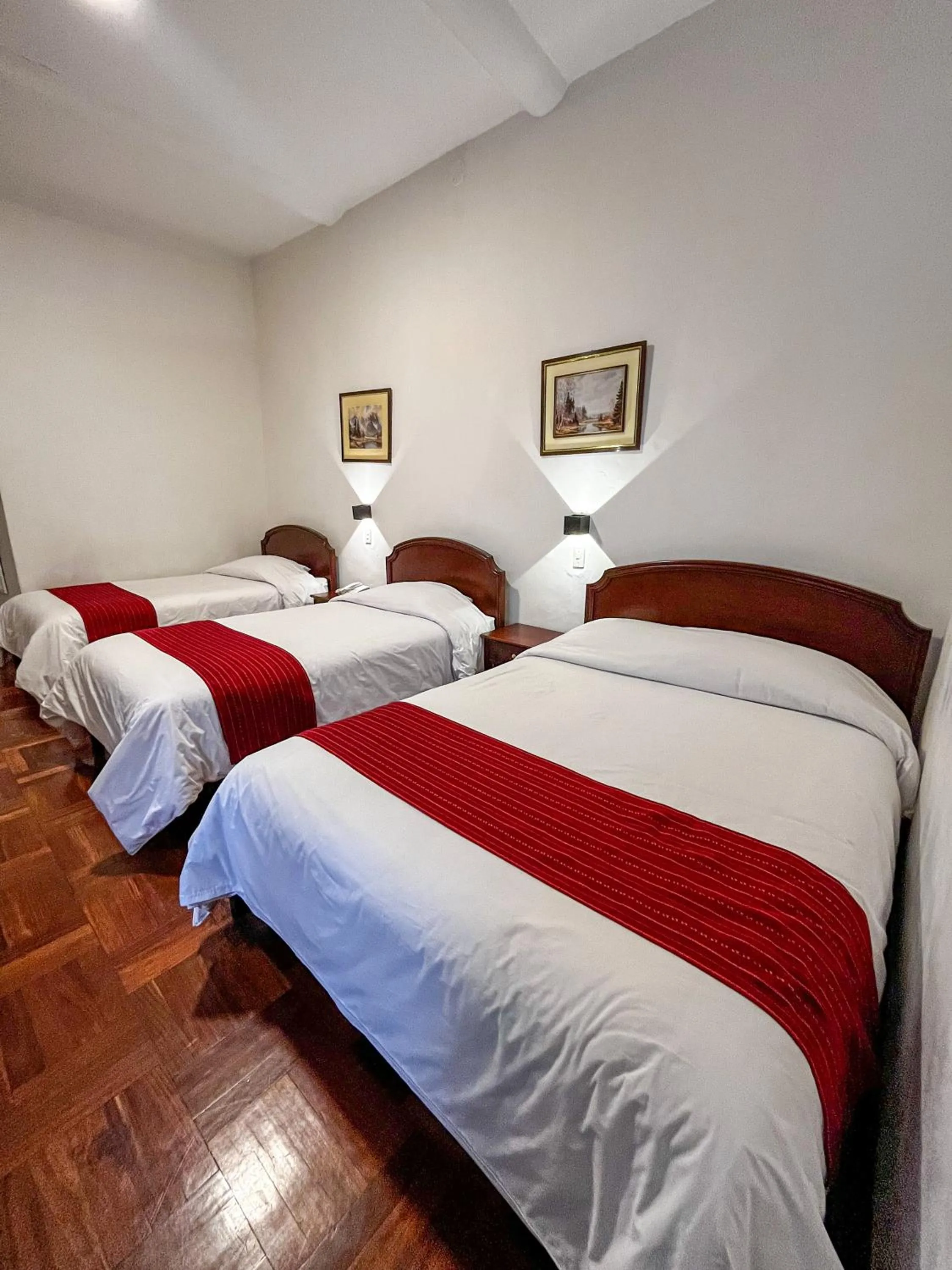 Bedroom, Bed in Hotel Cusco Plaza Saphi