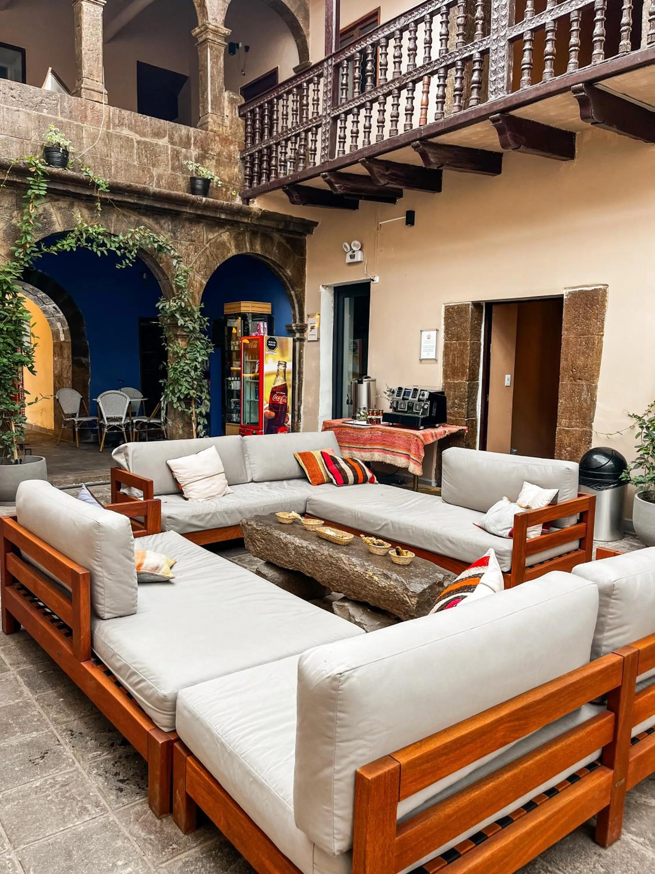 Living room in Hotel Cusco Plaza Saphi