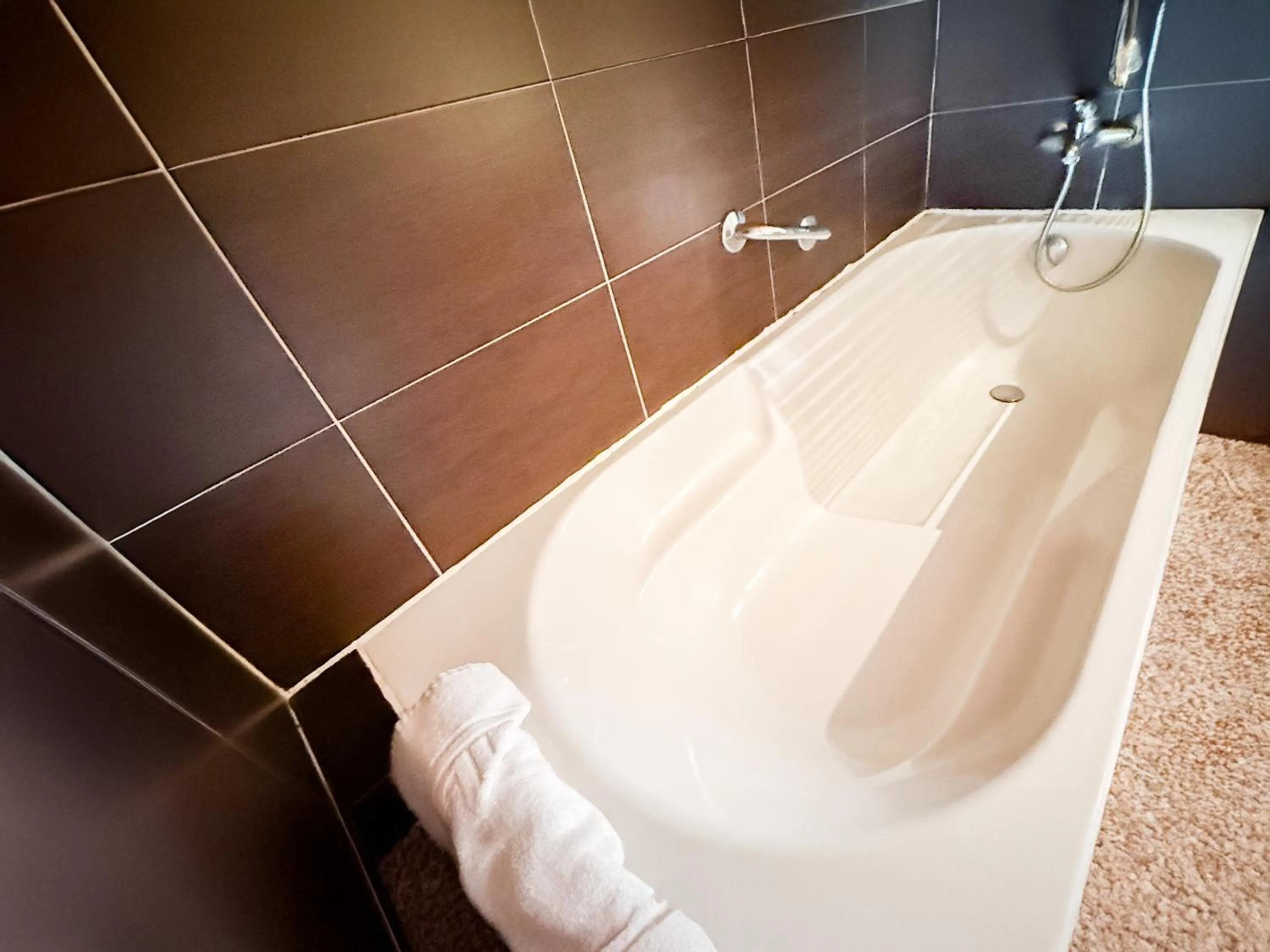 Bath in Oleandro Country Club