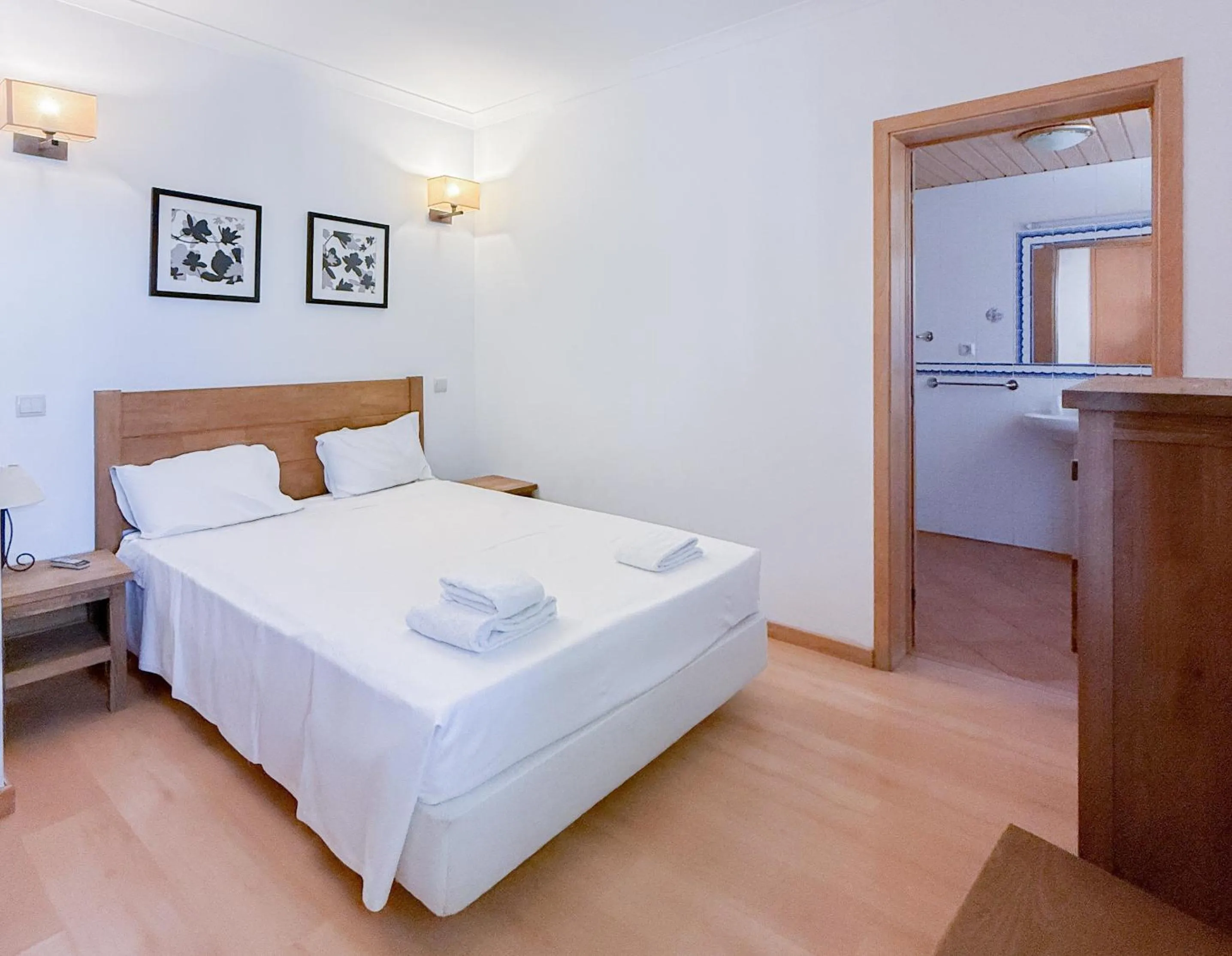 Bed in Oleandro Country Club