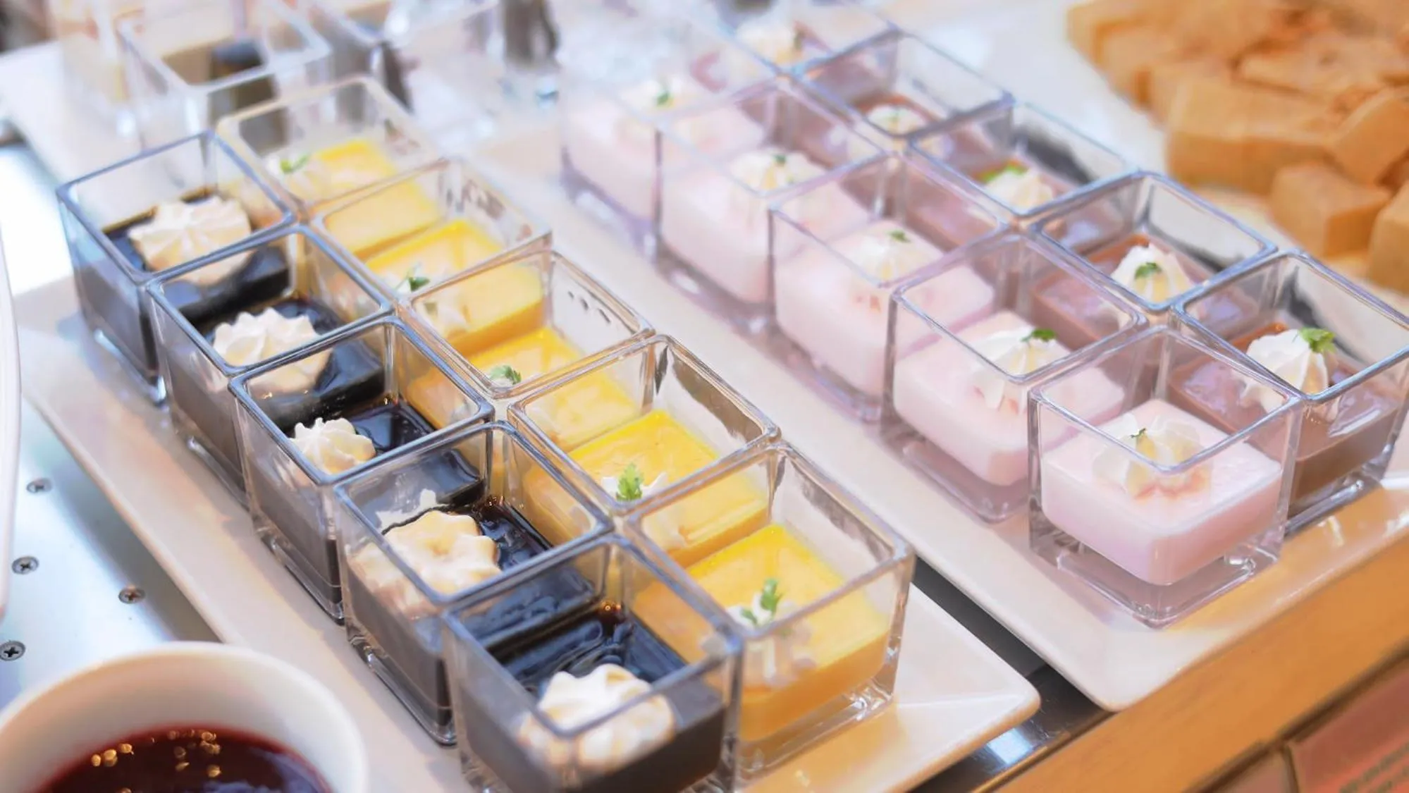 Restaurant/places to eat in Urban Hotel Kyoto Shijo Premium