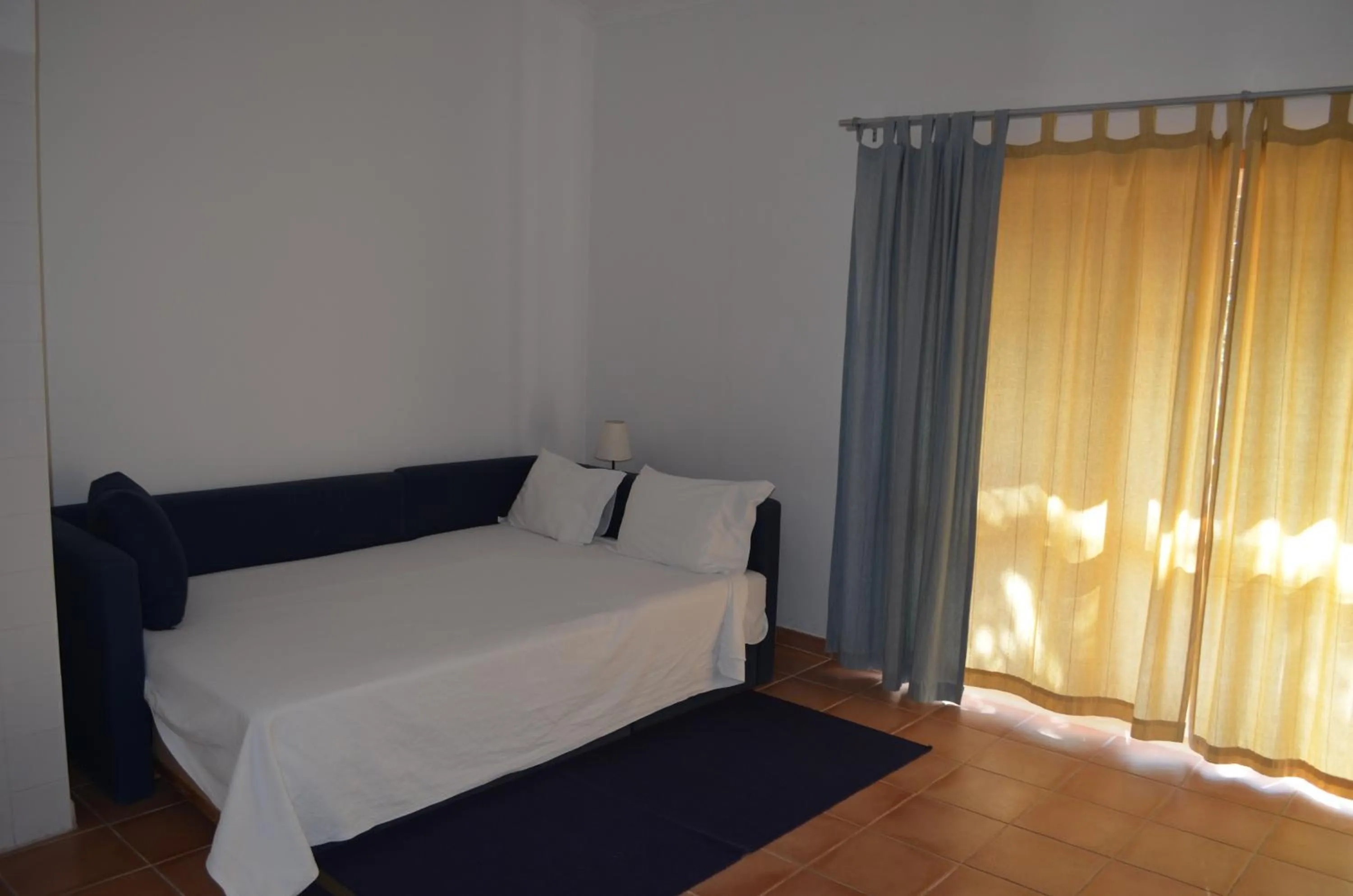 Photo of the whole room, Bed in Aldeamento Turístico de Palmela