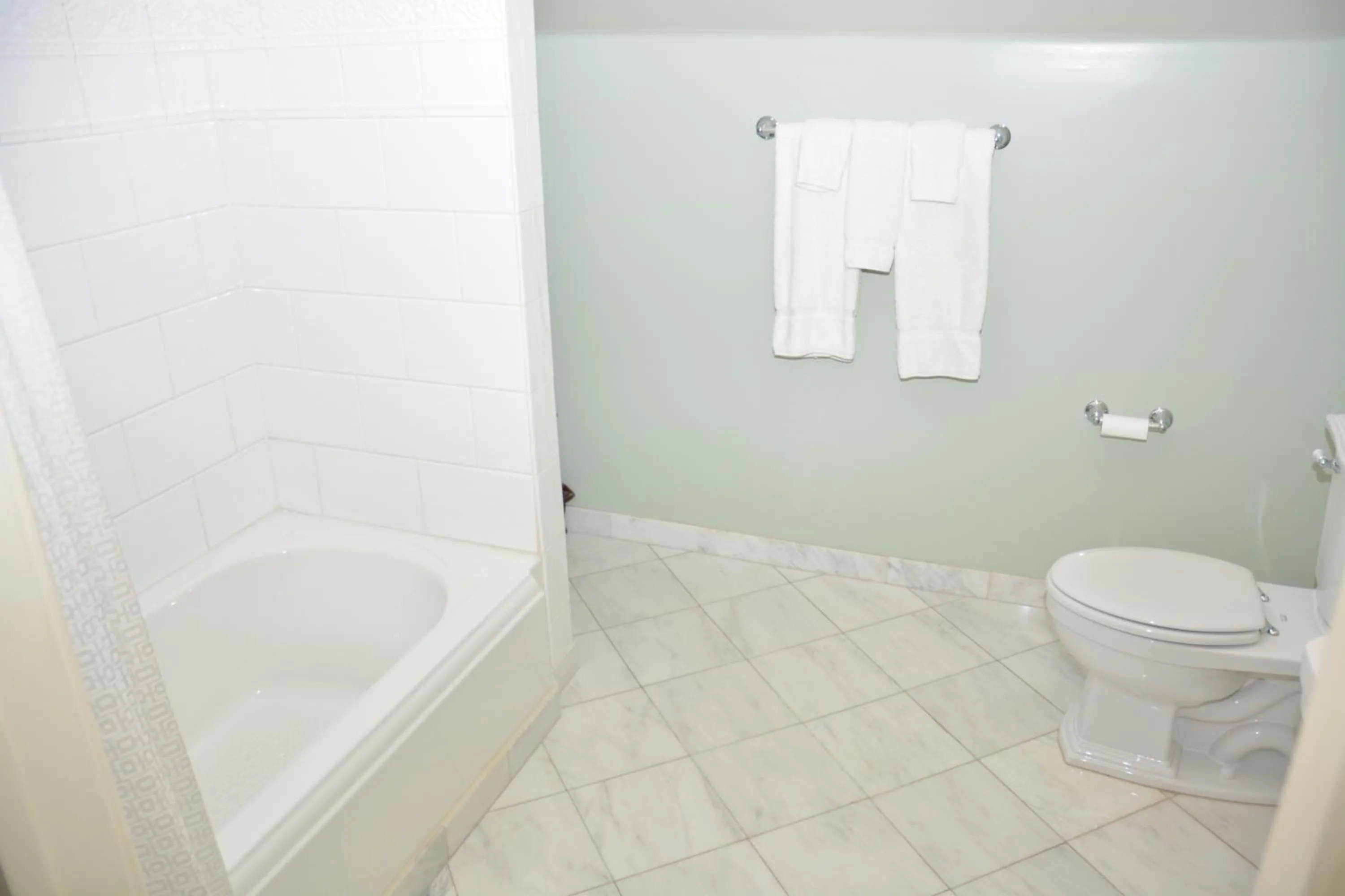 Bathroom in Arroyo Vista Inn