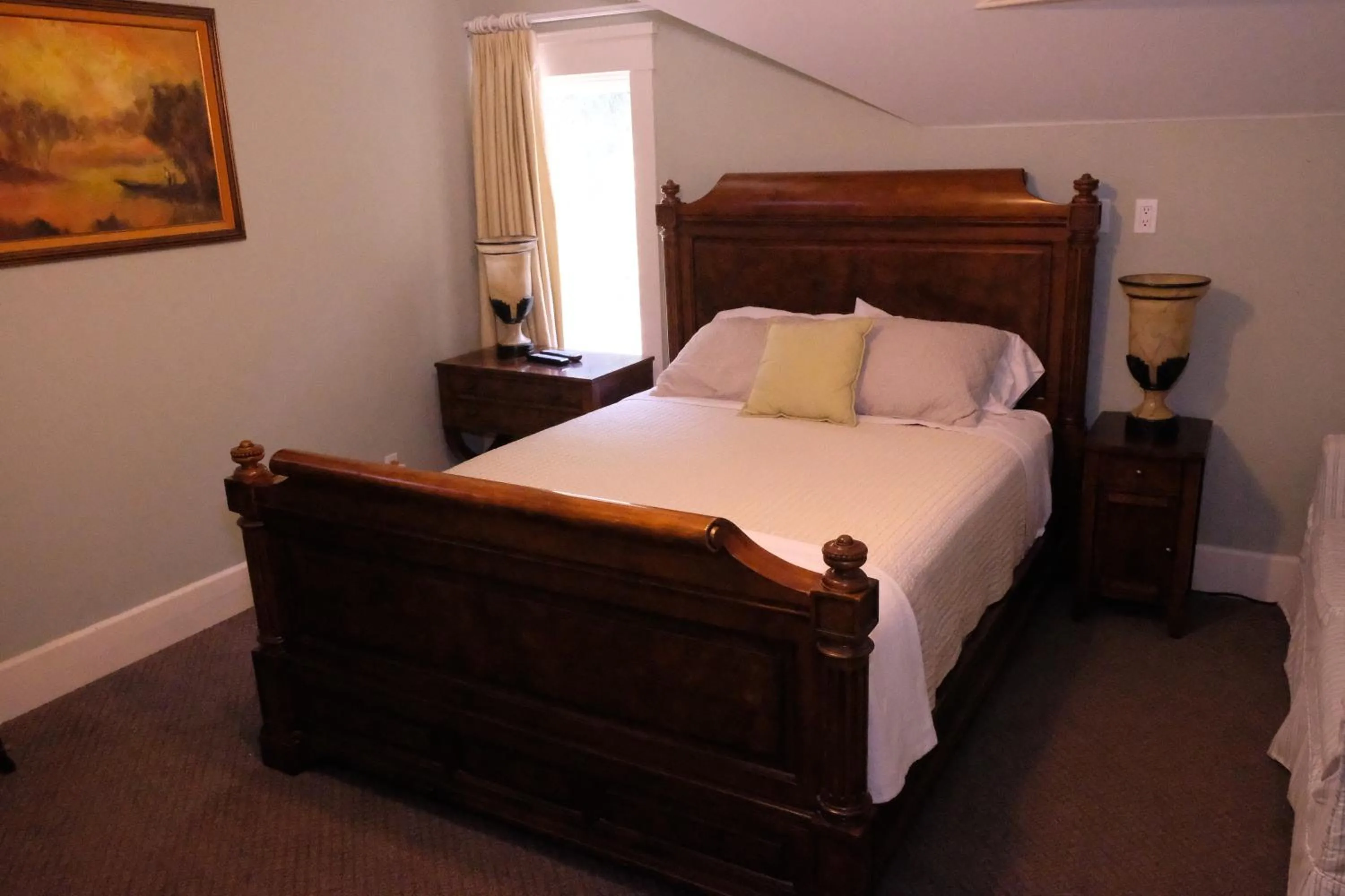 Bed in Arroyo Vista Inn
