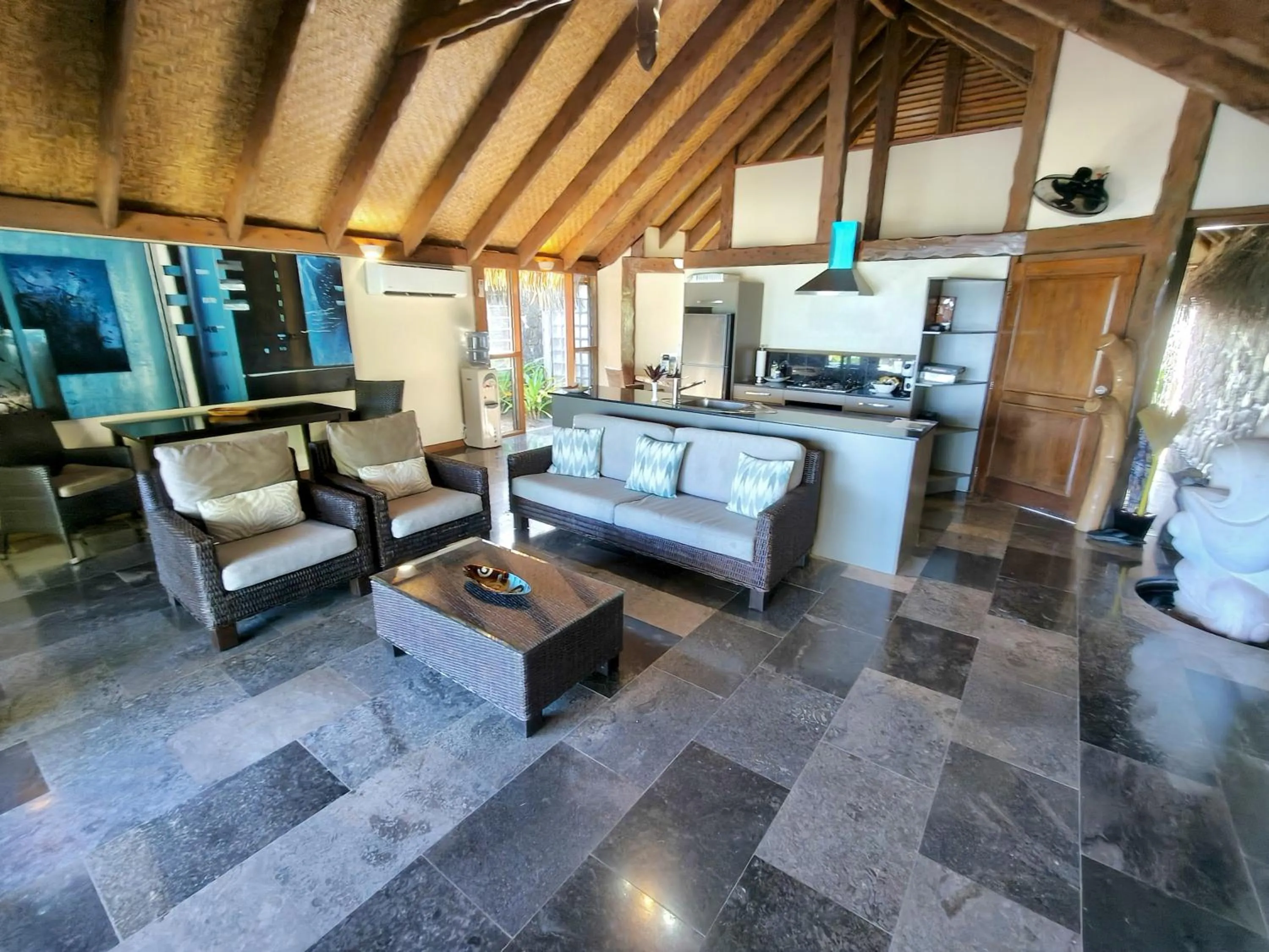 Living room in Aitutaki Escape