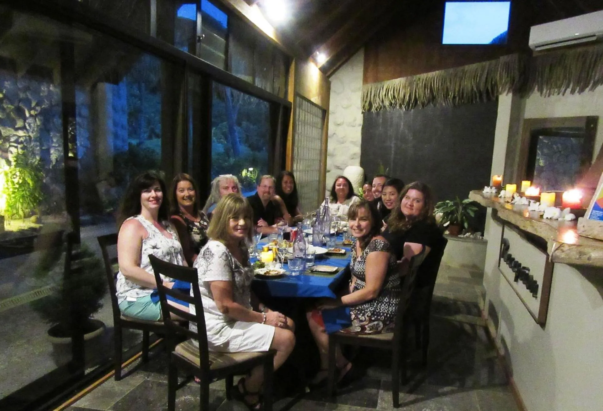 Restaurant/places to eat in Aitutaki Escape